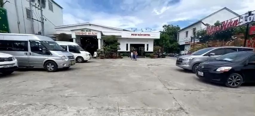 Property building in Khách Sạn Ngọc Hân