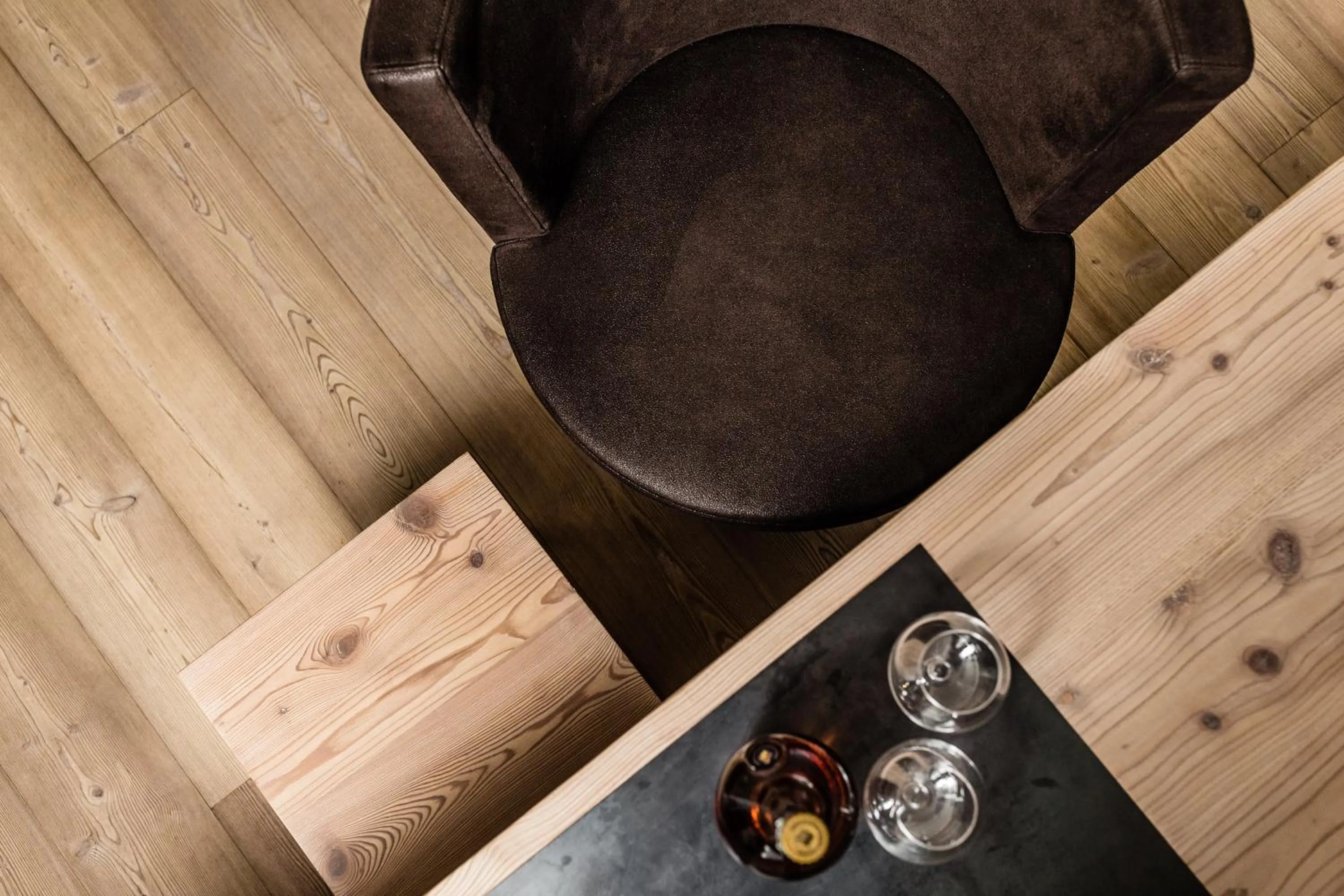 Seating area in ArtHotel Anterleghes - Gardenahotels