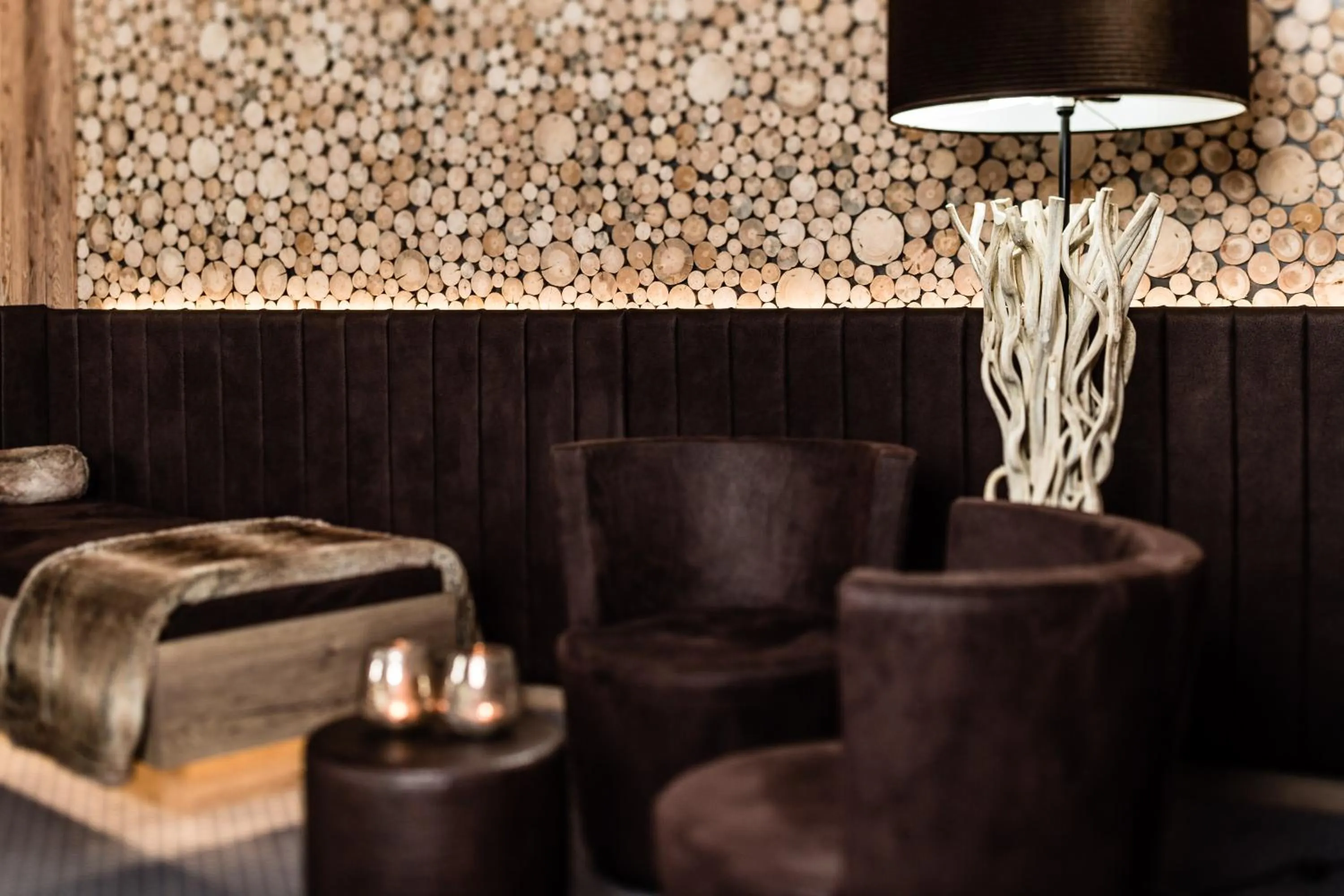 Living room in ArtHotel Anterleghes - Gardenahotels