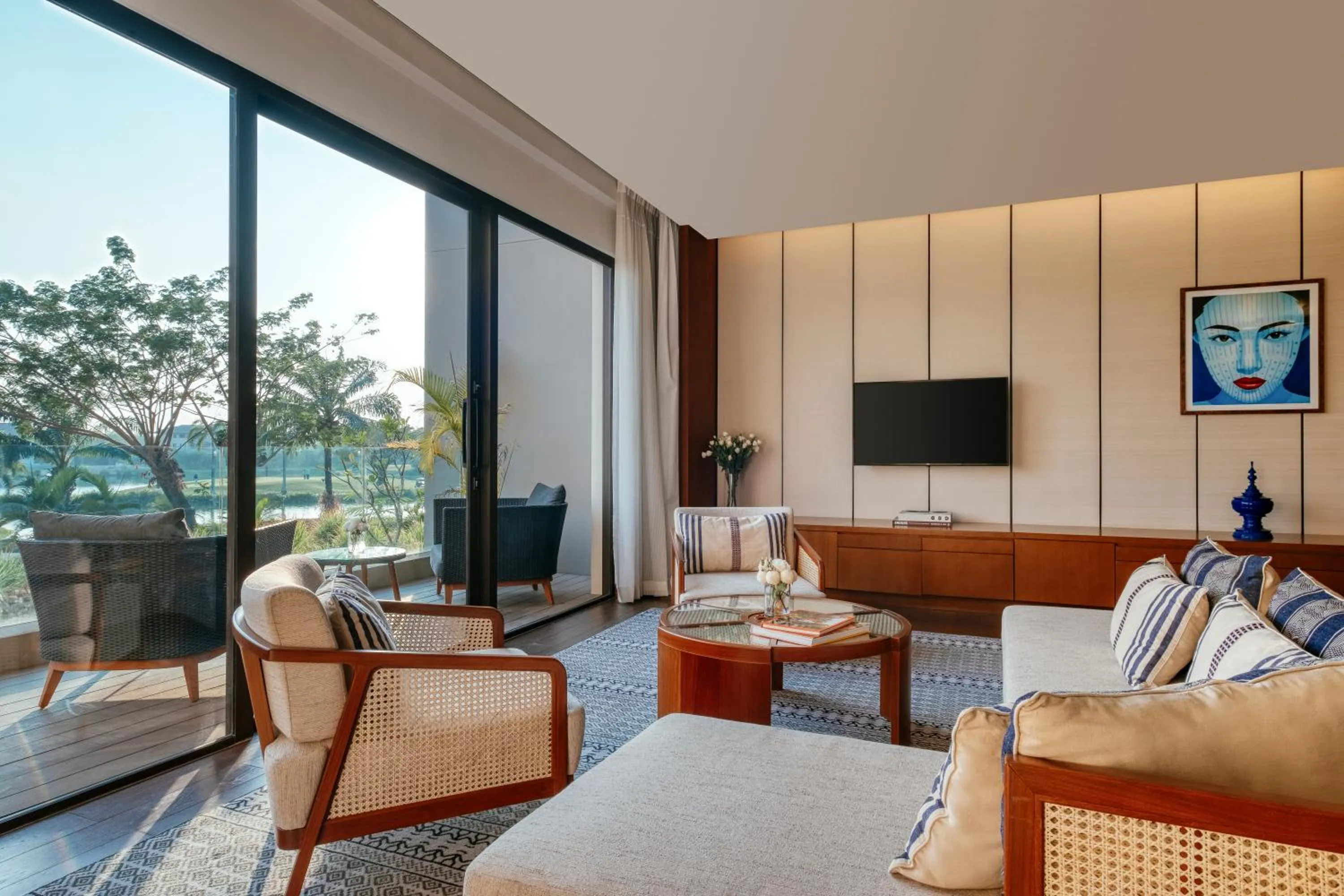 Living room in Awei Metta (Yangon)