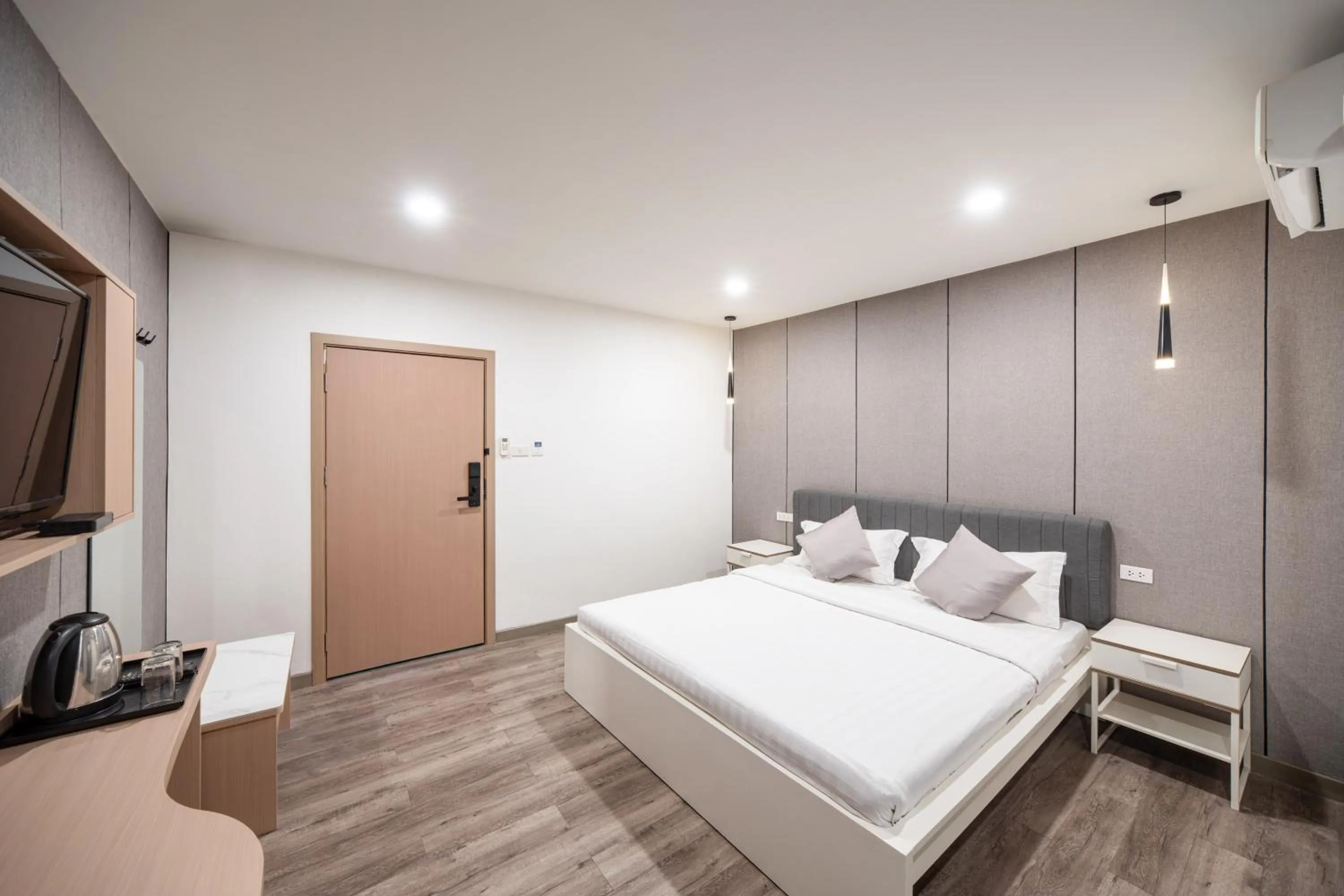 Photo of the whole room, Bed in Moca Hotel