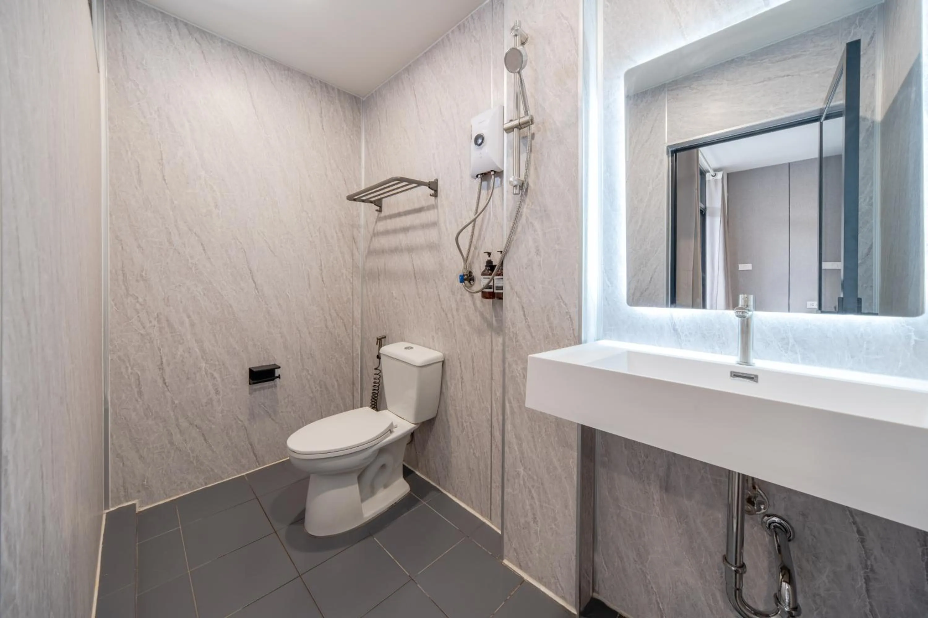 Shower in Moca Hotel