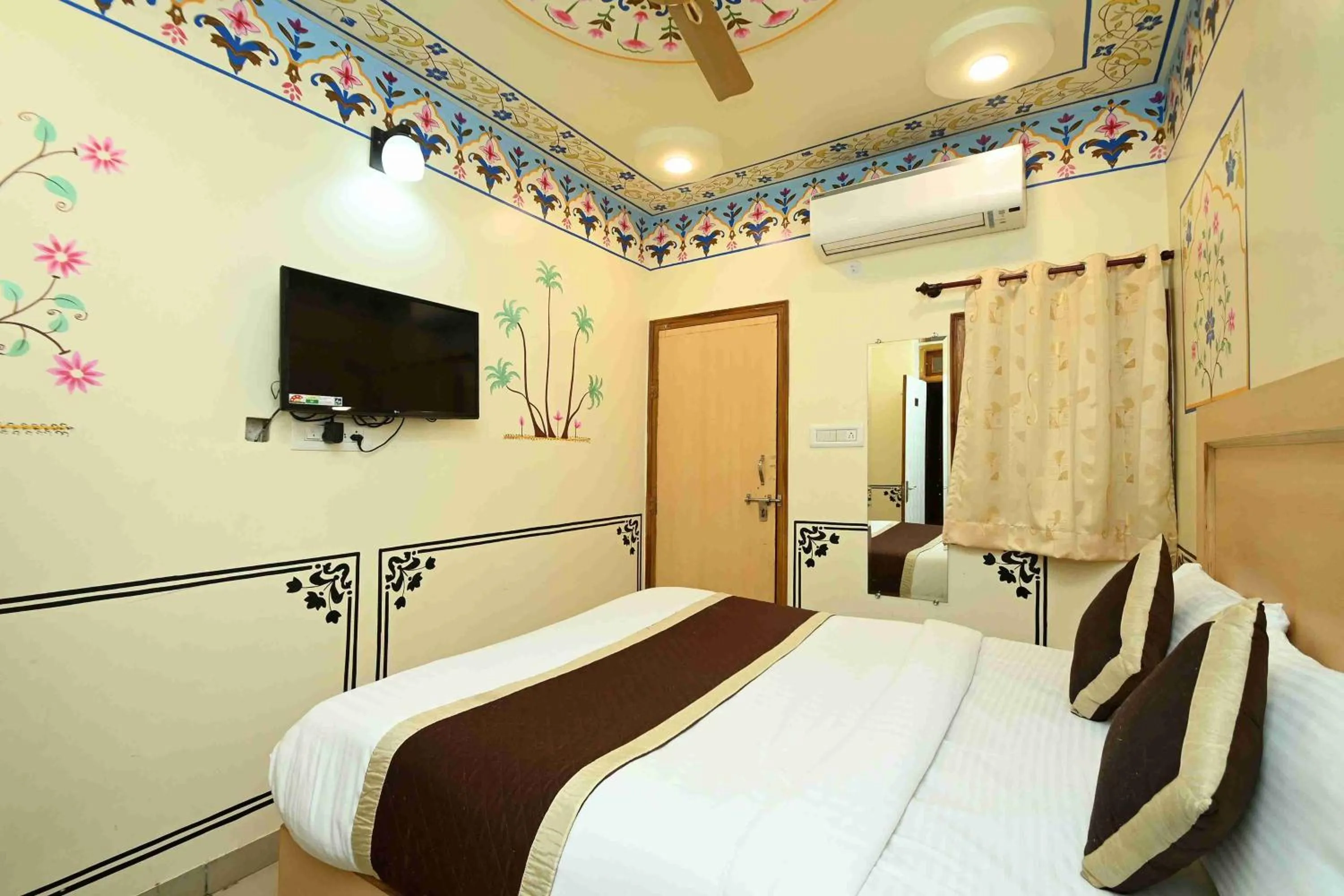 Bed in Virasat Mahal Heritage Hotel-Jaipur City Center