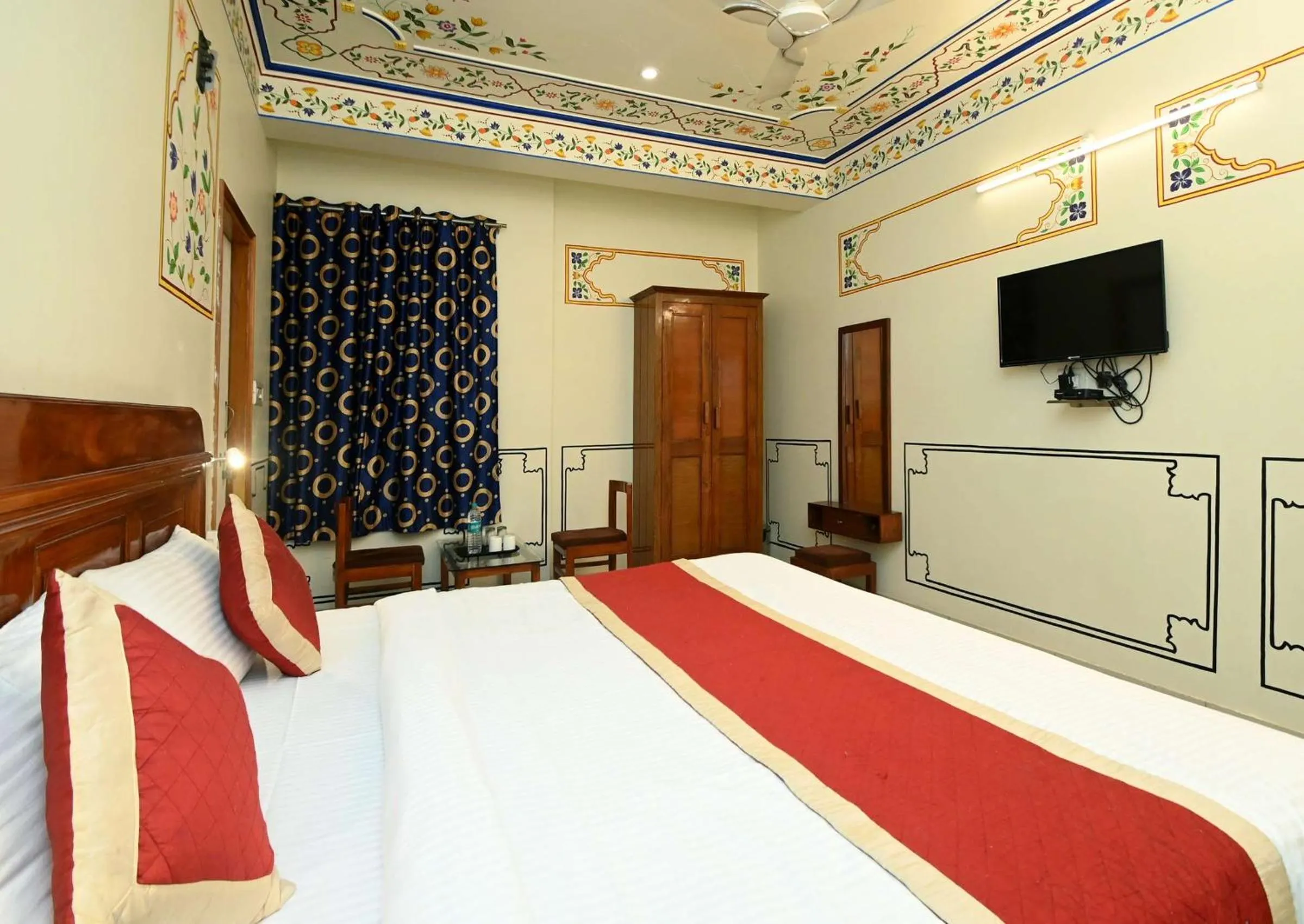 Bed in Virasat Mahal Heritage Hotel-Jaipur City Center