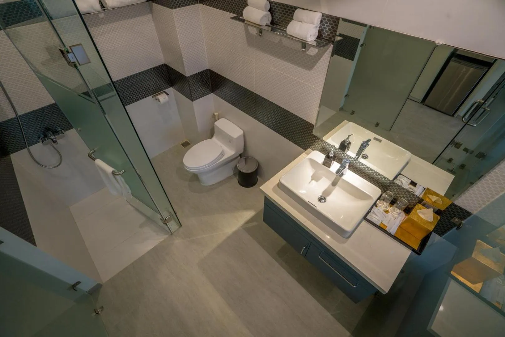 Shower in Beach Haven Suites Hội An Apartment