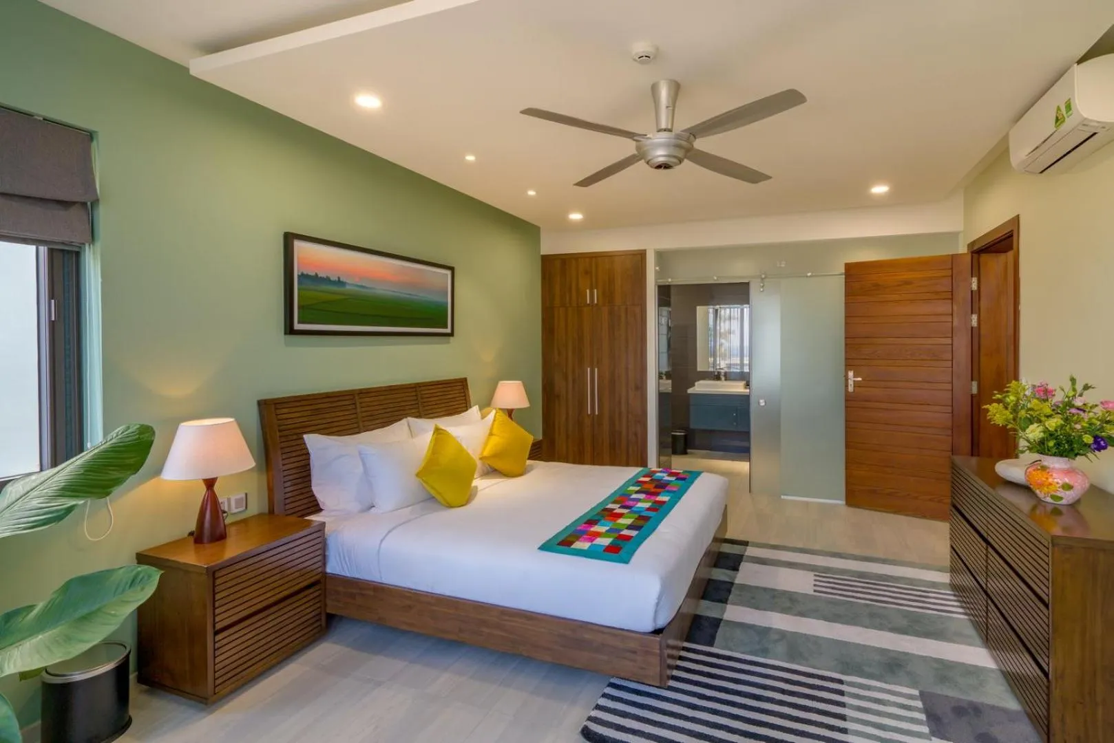 Bathroom in Beach Haven Suites Hội An Apartment