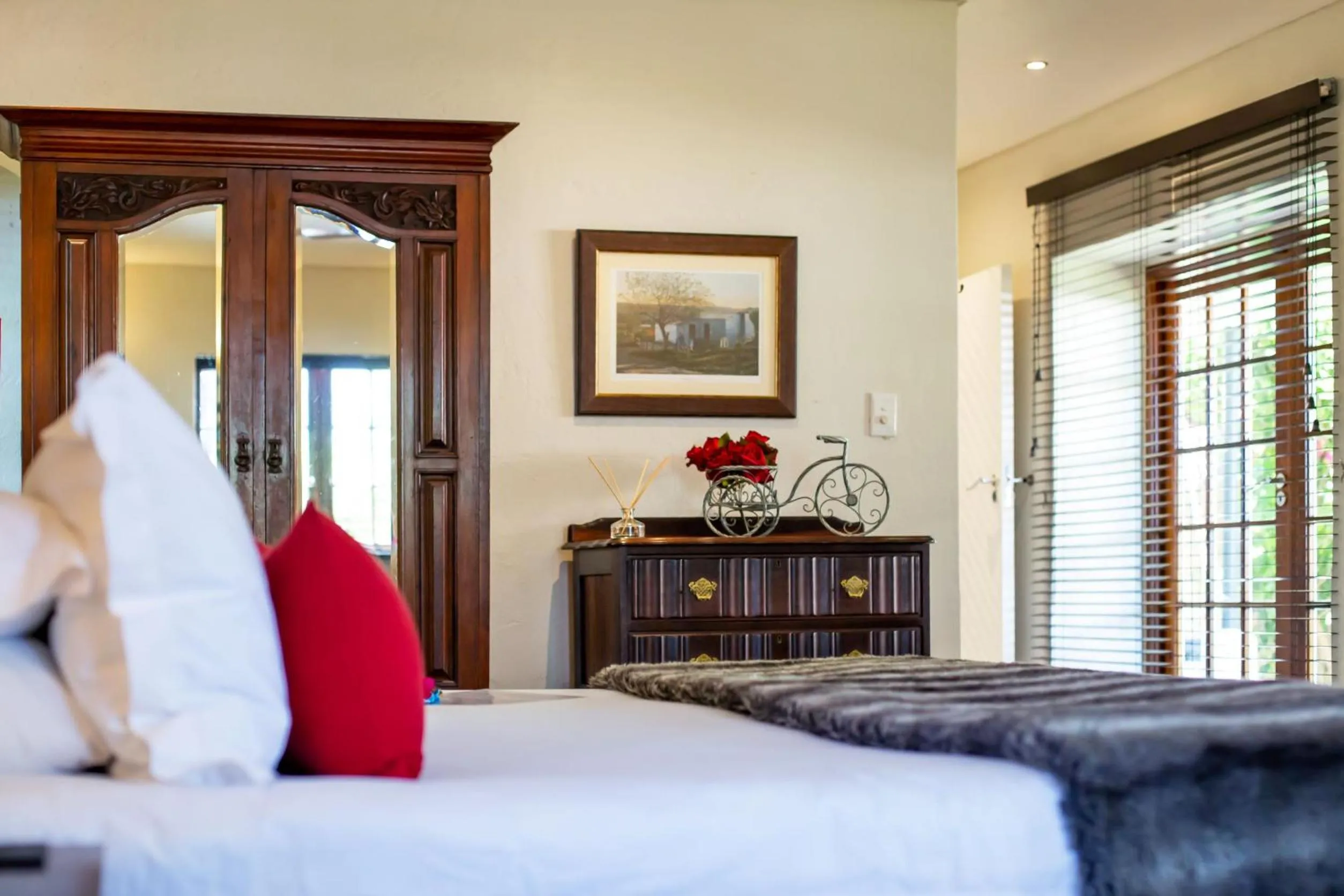 Bed in Vredenburg Manor House