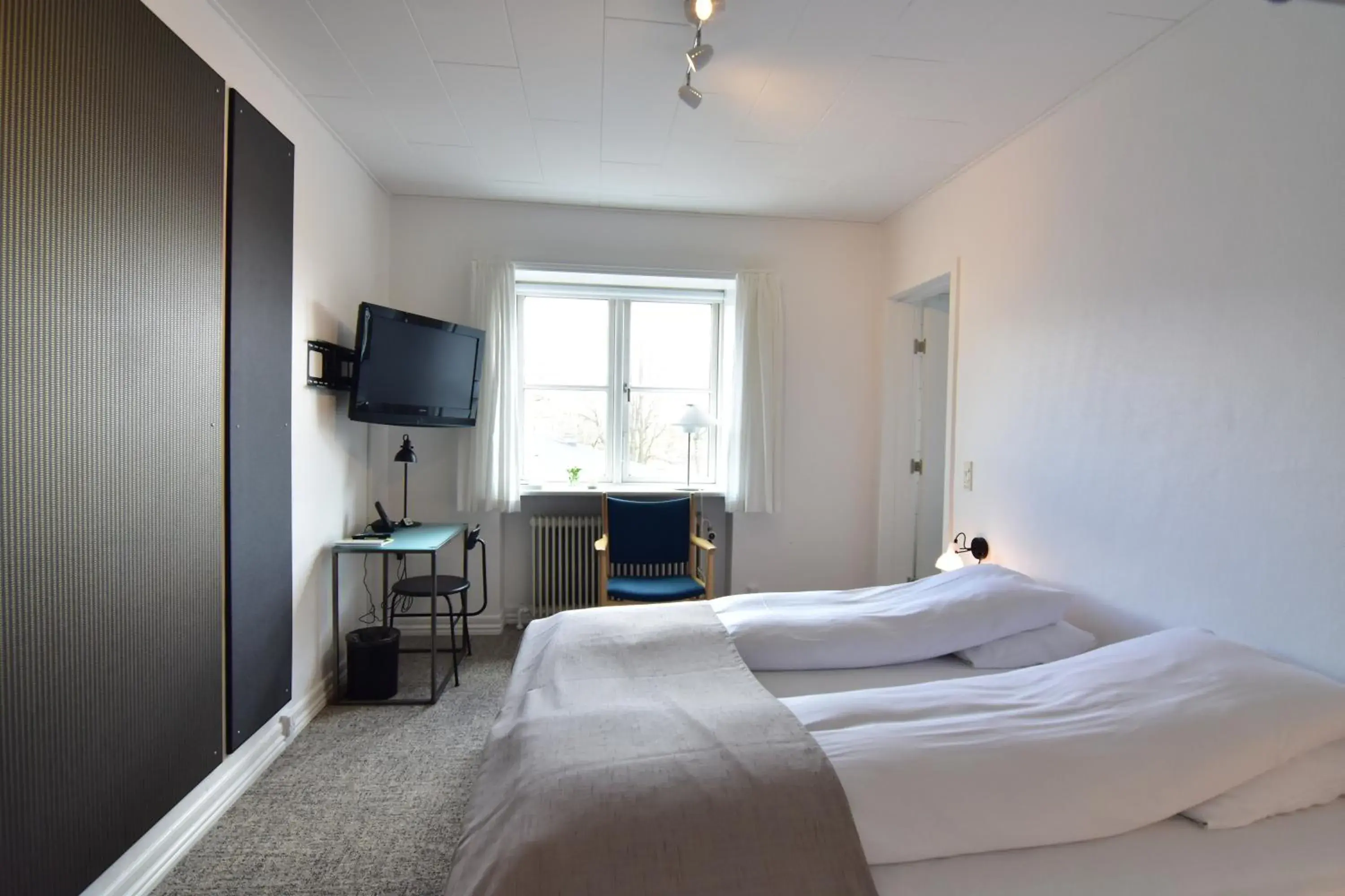 Single Room in Hotel Schaumburg Single Room in Hotel Schaumburg