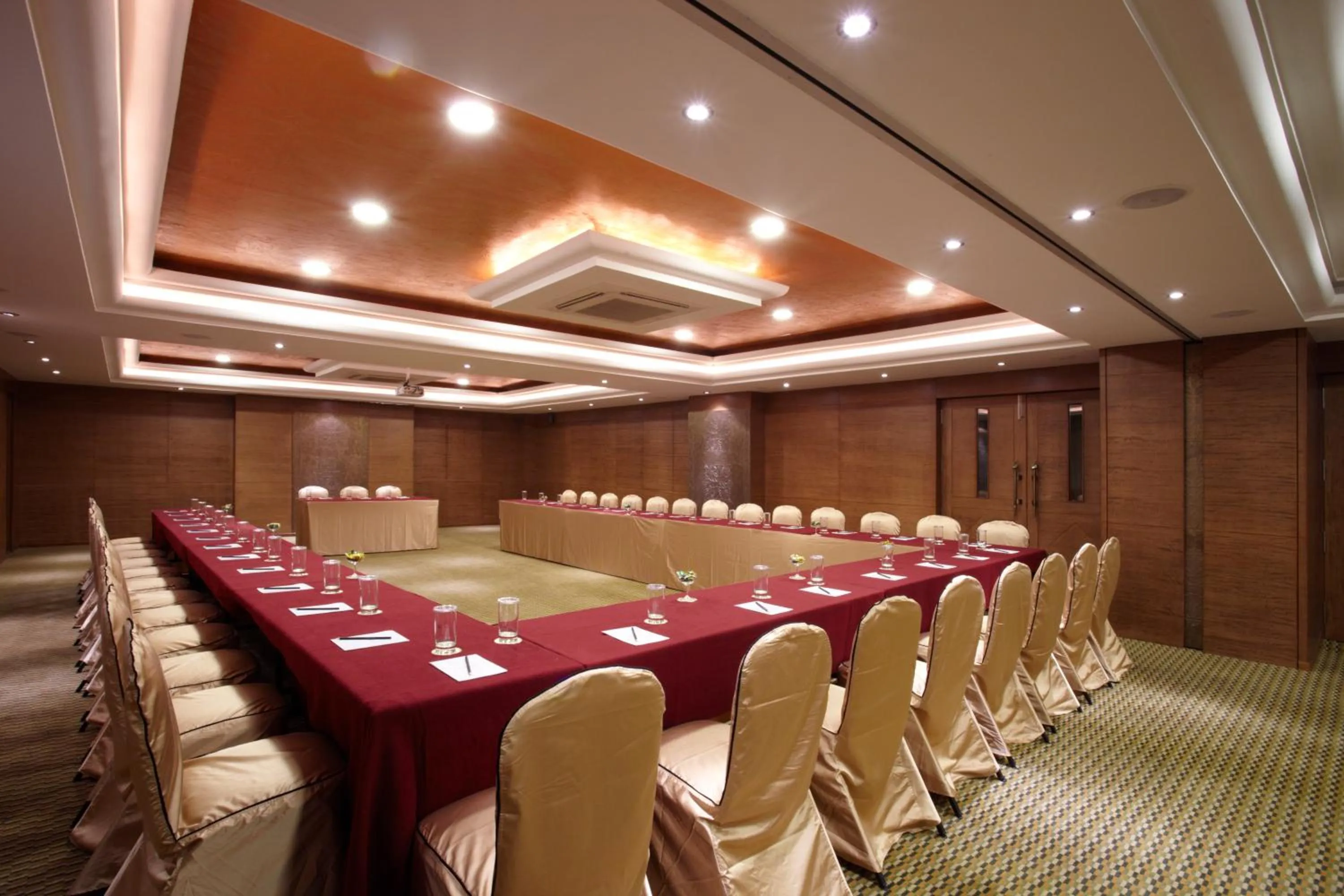 Banquet/Function facilities in The President Hotel