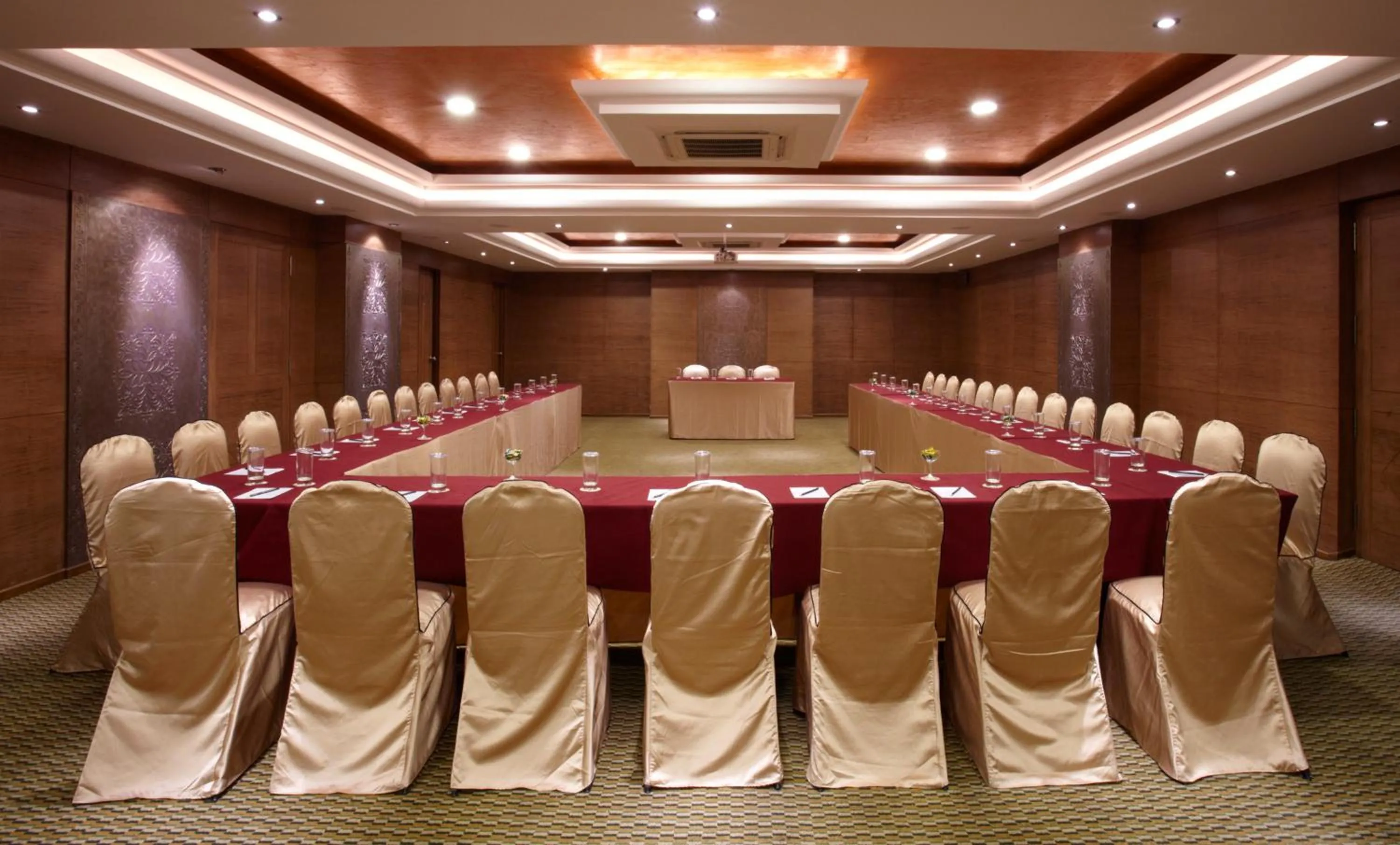 Banquet/Function facilities in The President Hotel