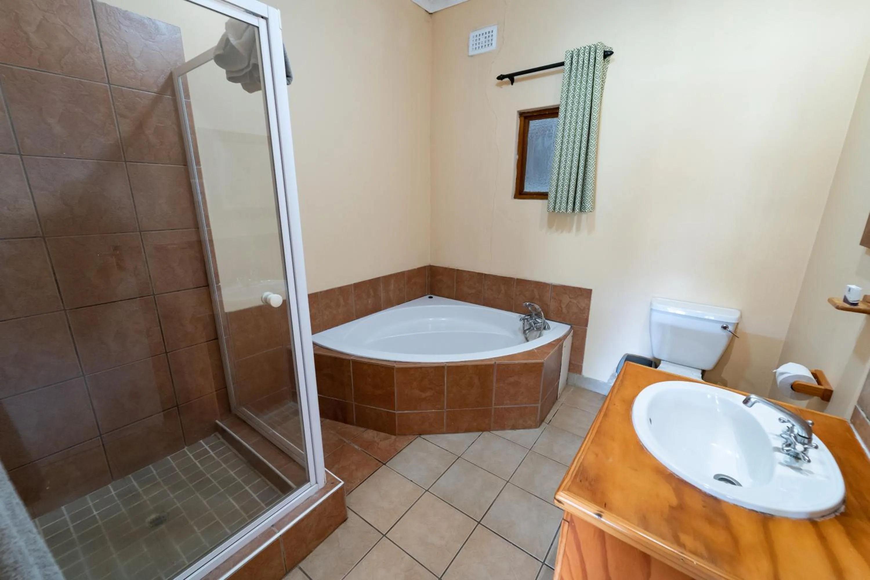 Bathroom in Gooderson Bushlands Game Lodge