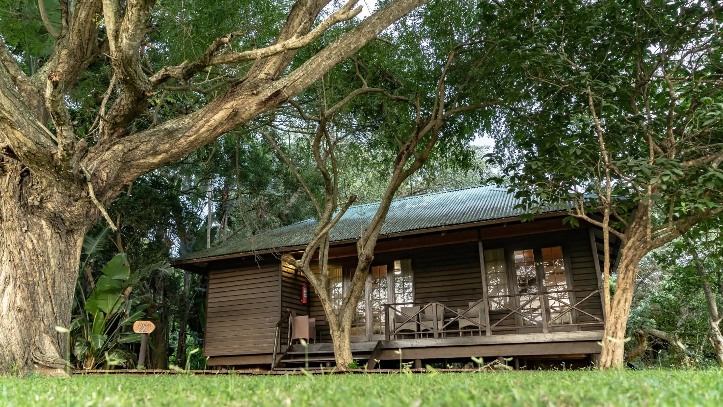 Property building in Gooderson Bushlands Game Lodge