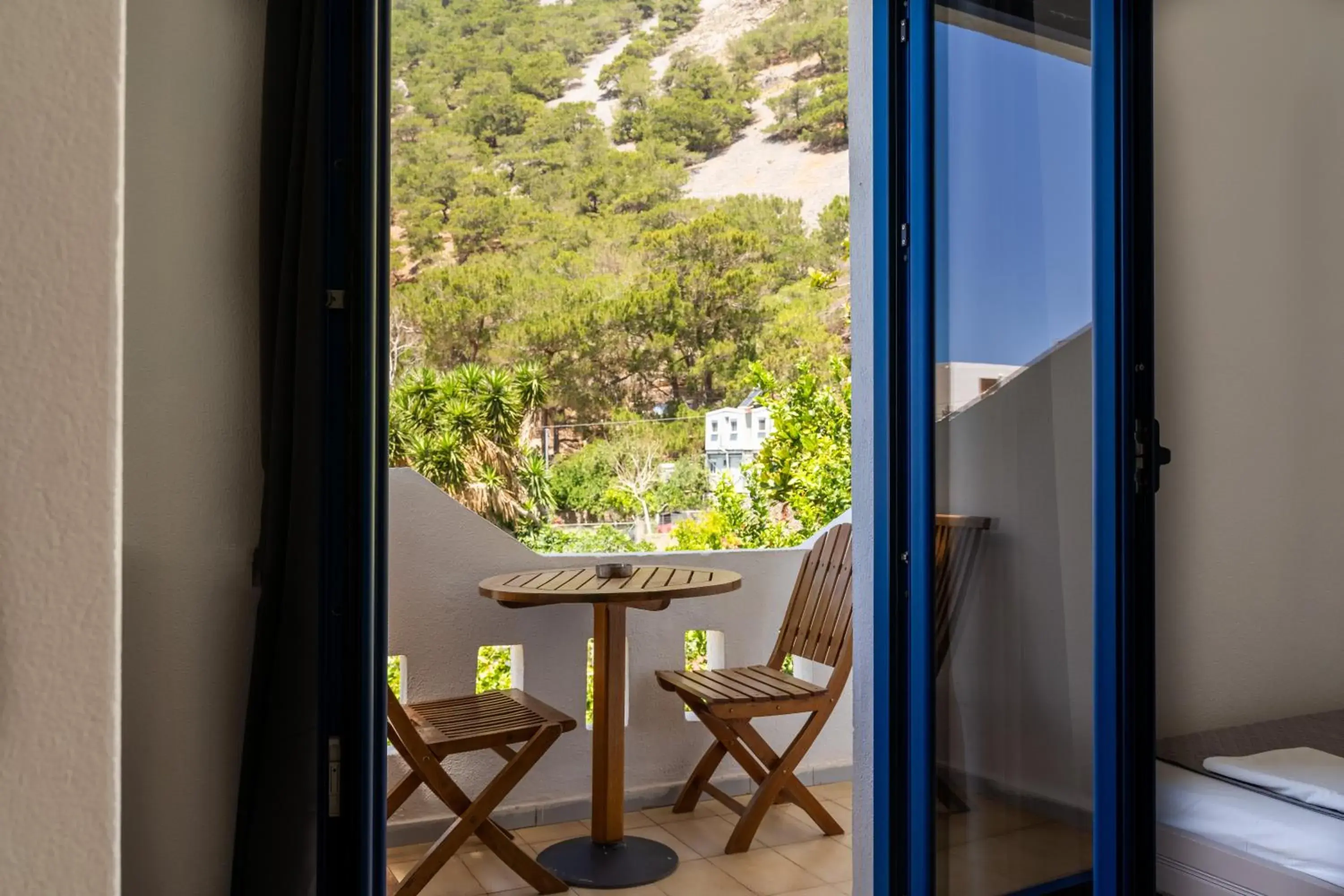 Twin Room with Sea View in Giannis Rooms Twin Room with Sea View in Giannis Rooms