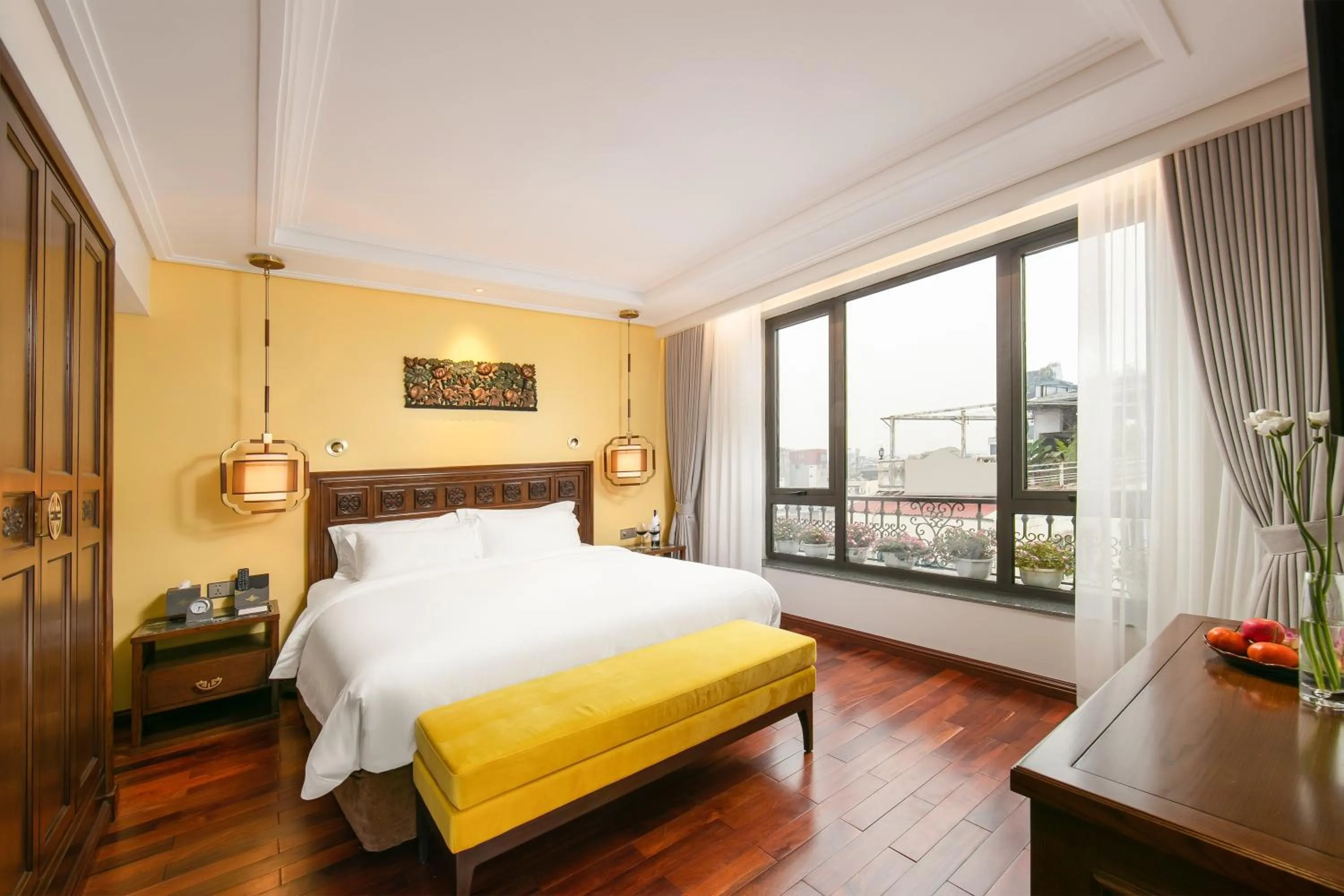 Photo of the whole room, Bed in Lucien Hanoi Lakeside Hotel & Rooftop