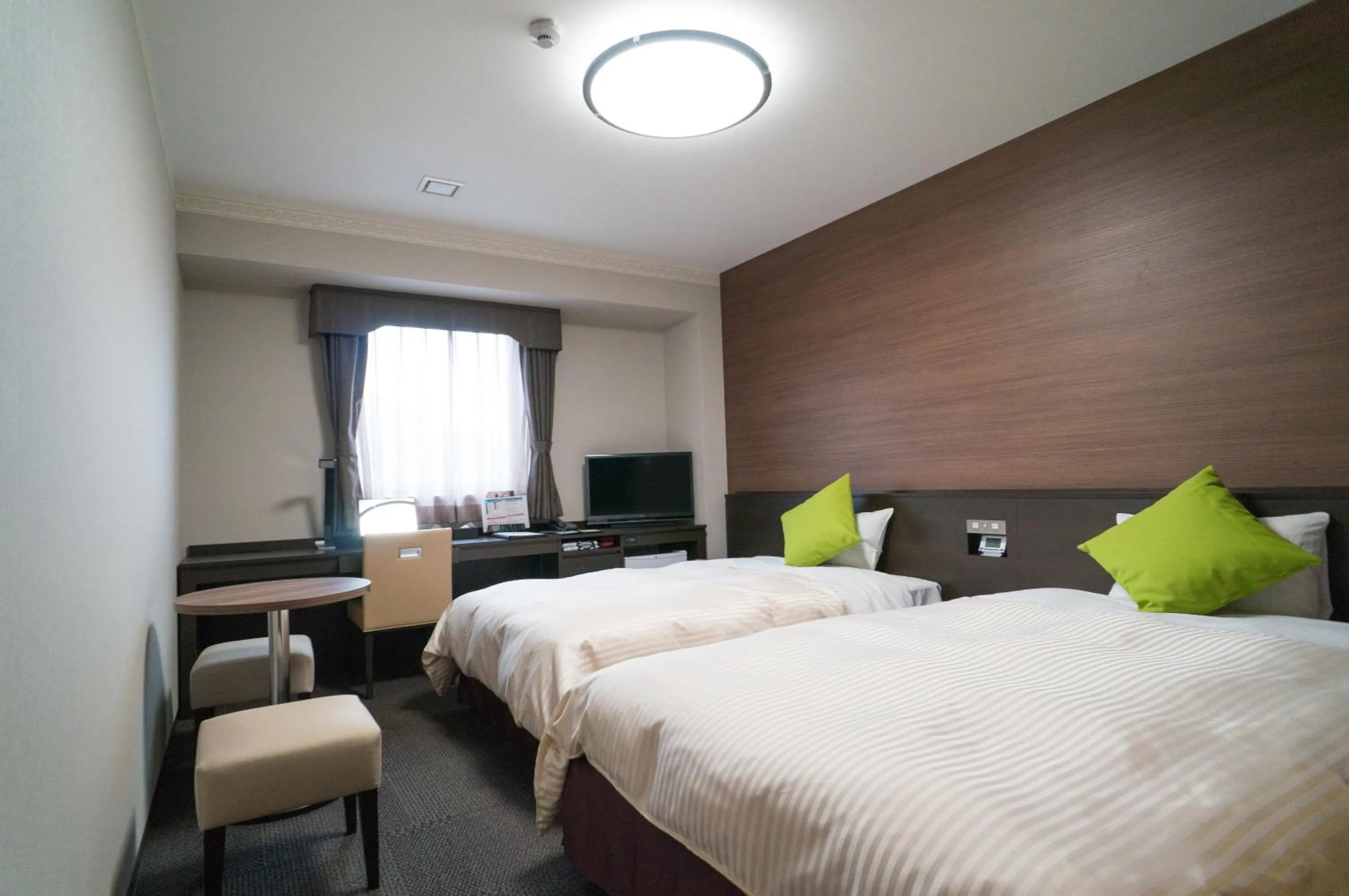 Photo of the whole room, Bed in Hotel New Palace