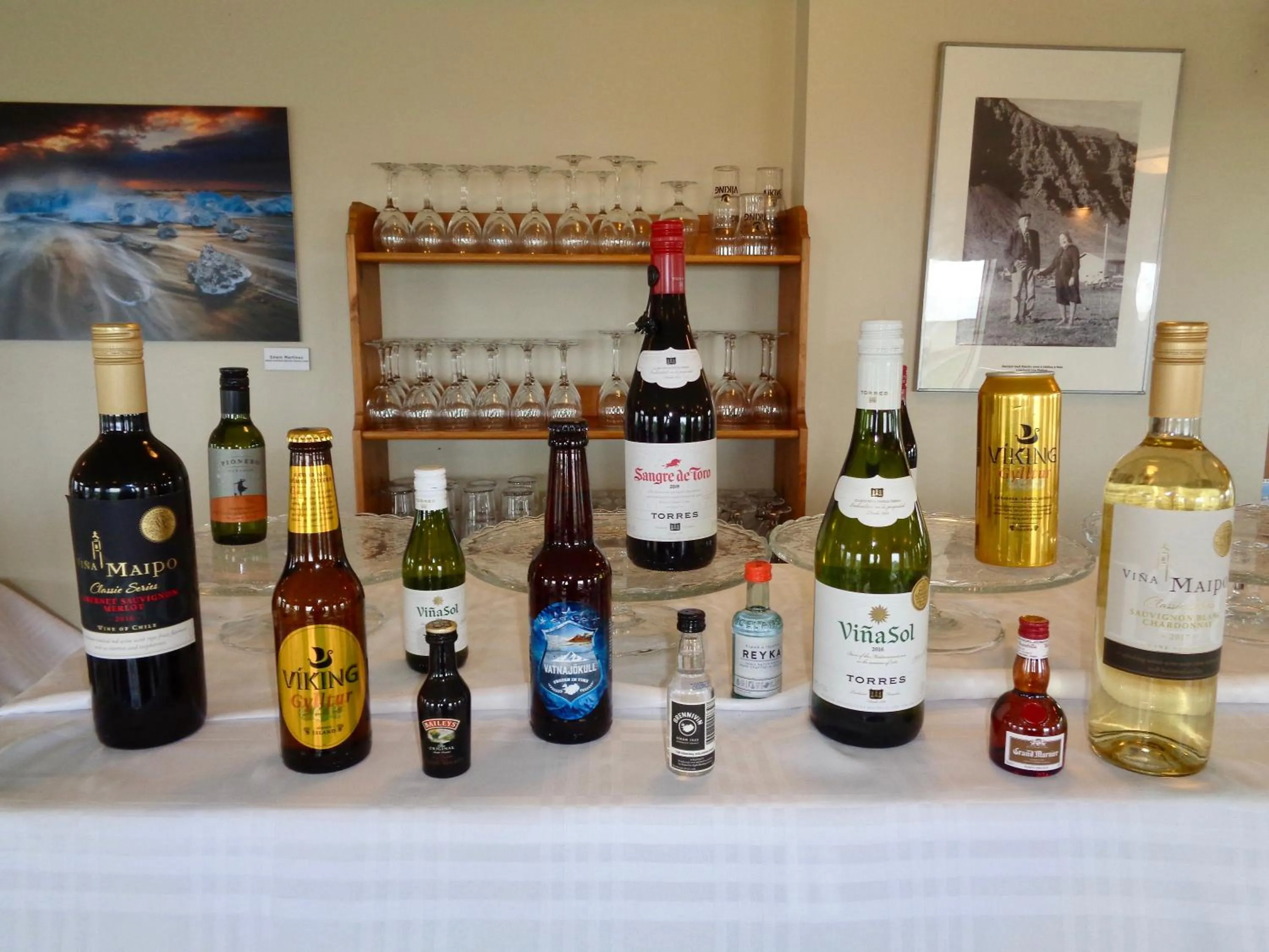 Lounge or bar in Hali Country Hotel