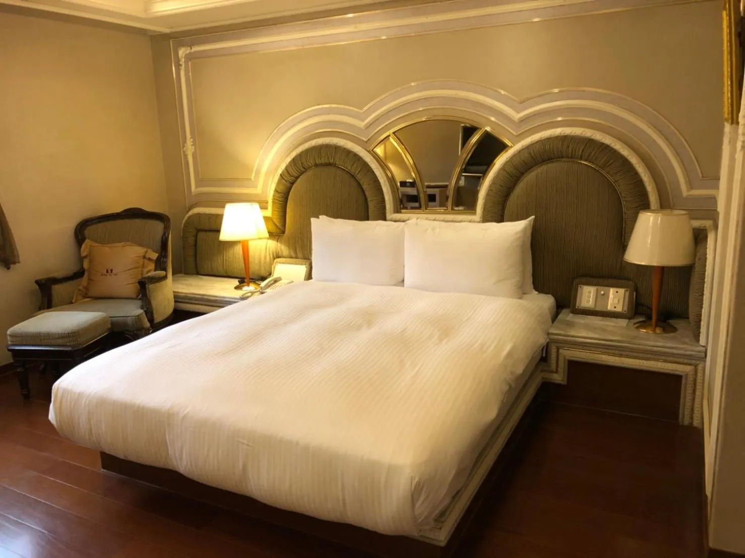 Charming Castle Hotel