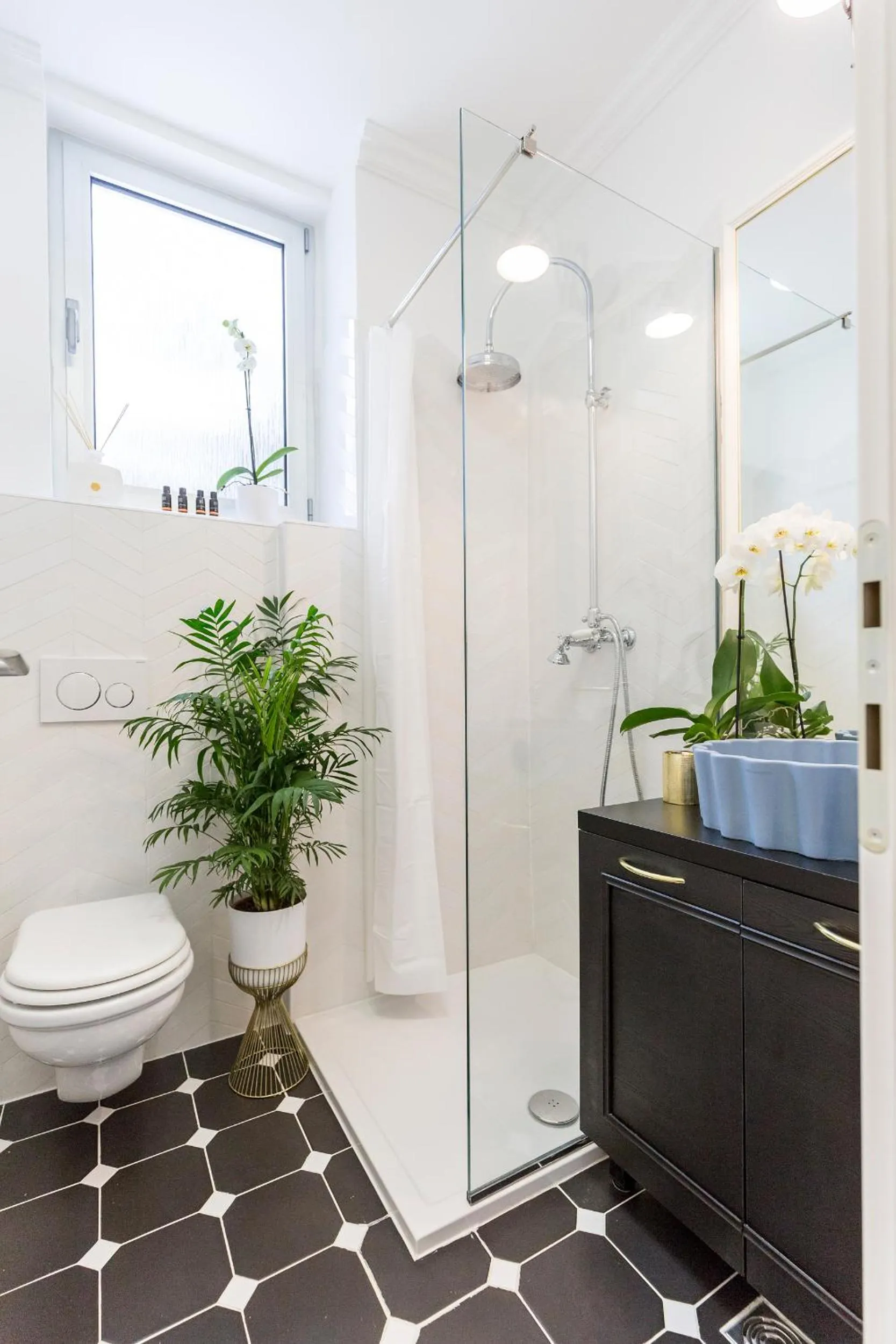 MM House - self check-in