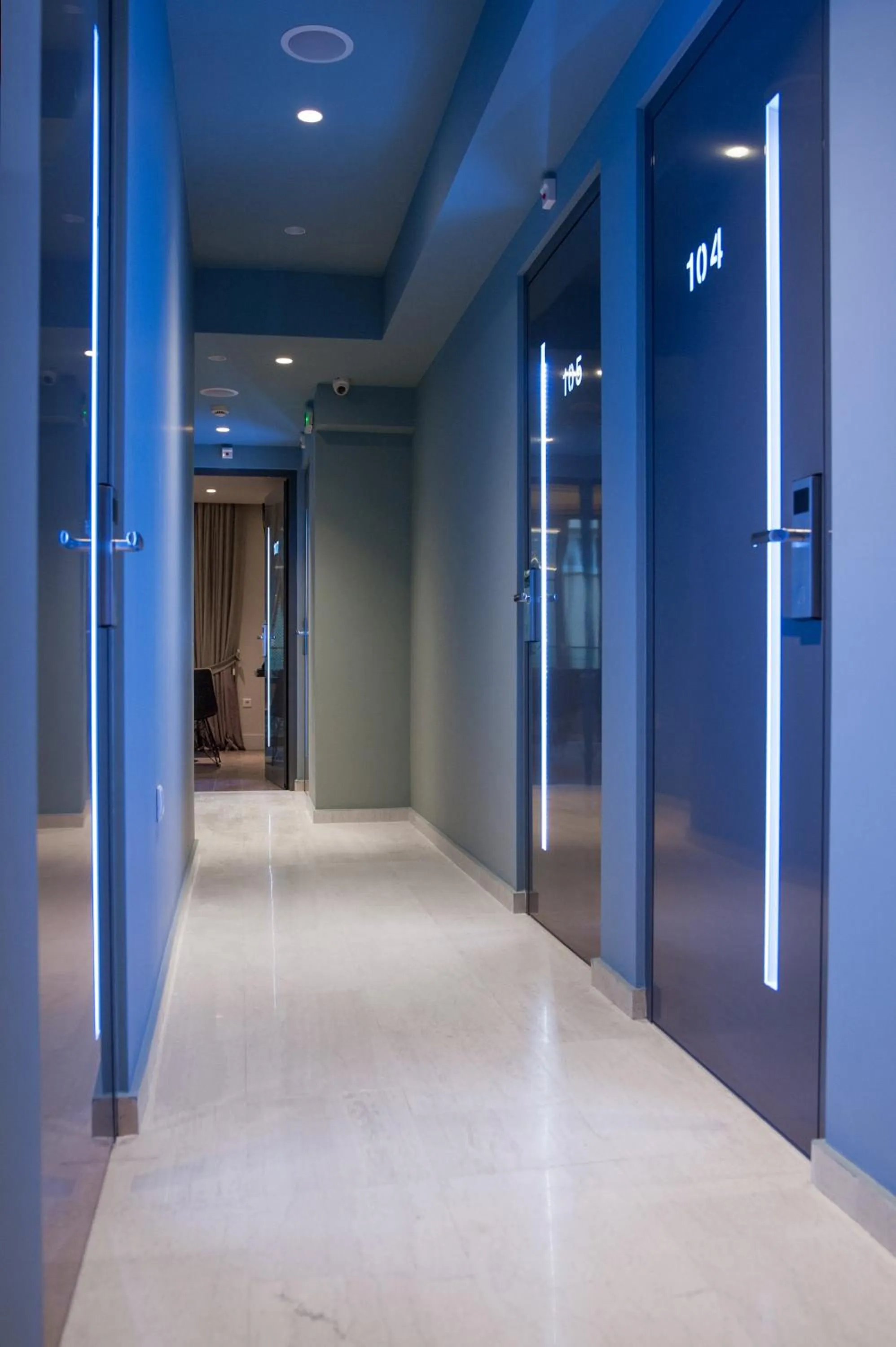 Athens Platinum Rooms and Suites