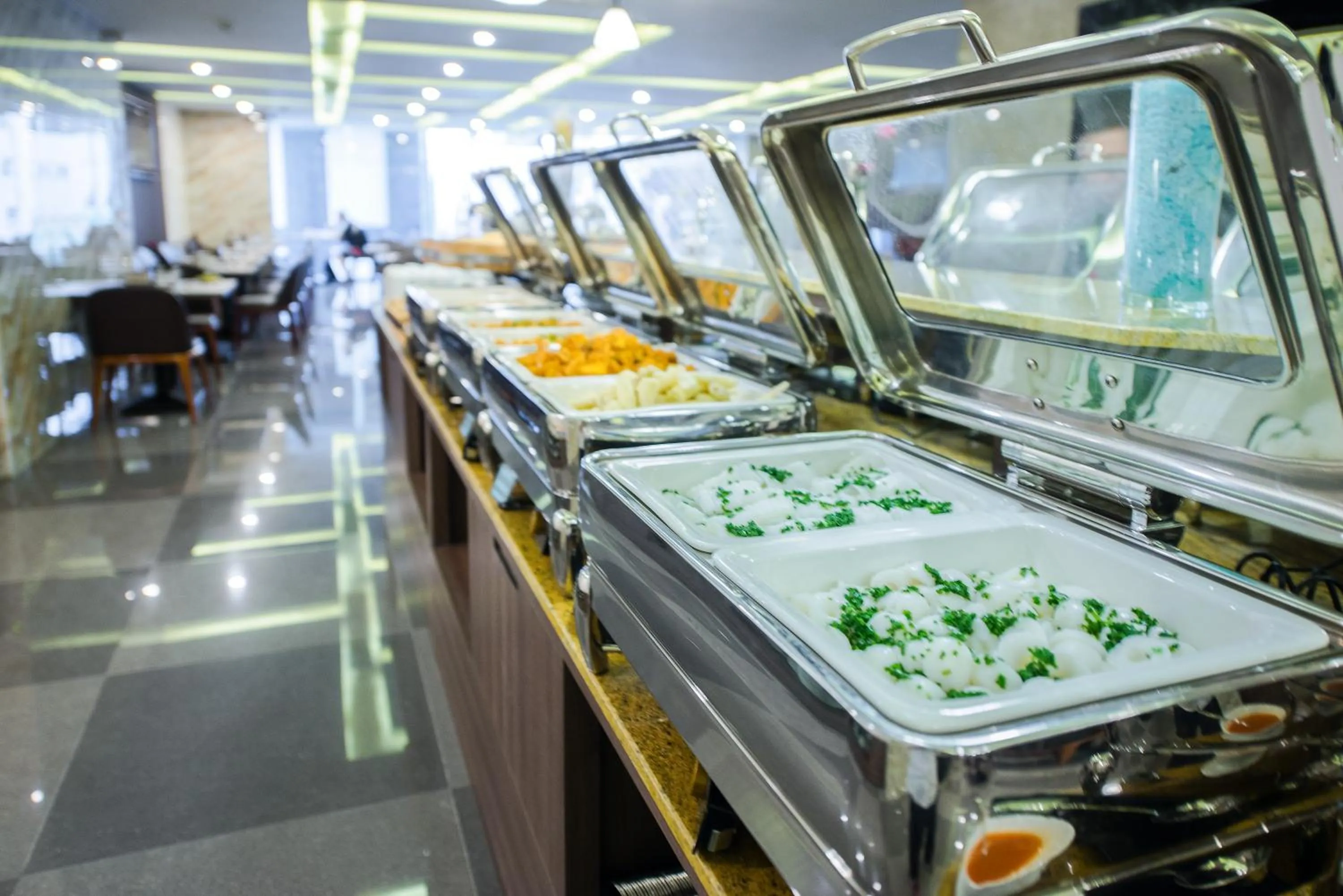 Restaurant/places to eat in Atlantic Nha Trang Hotel