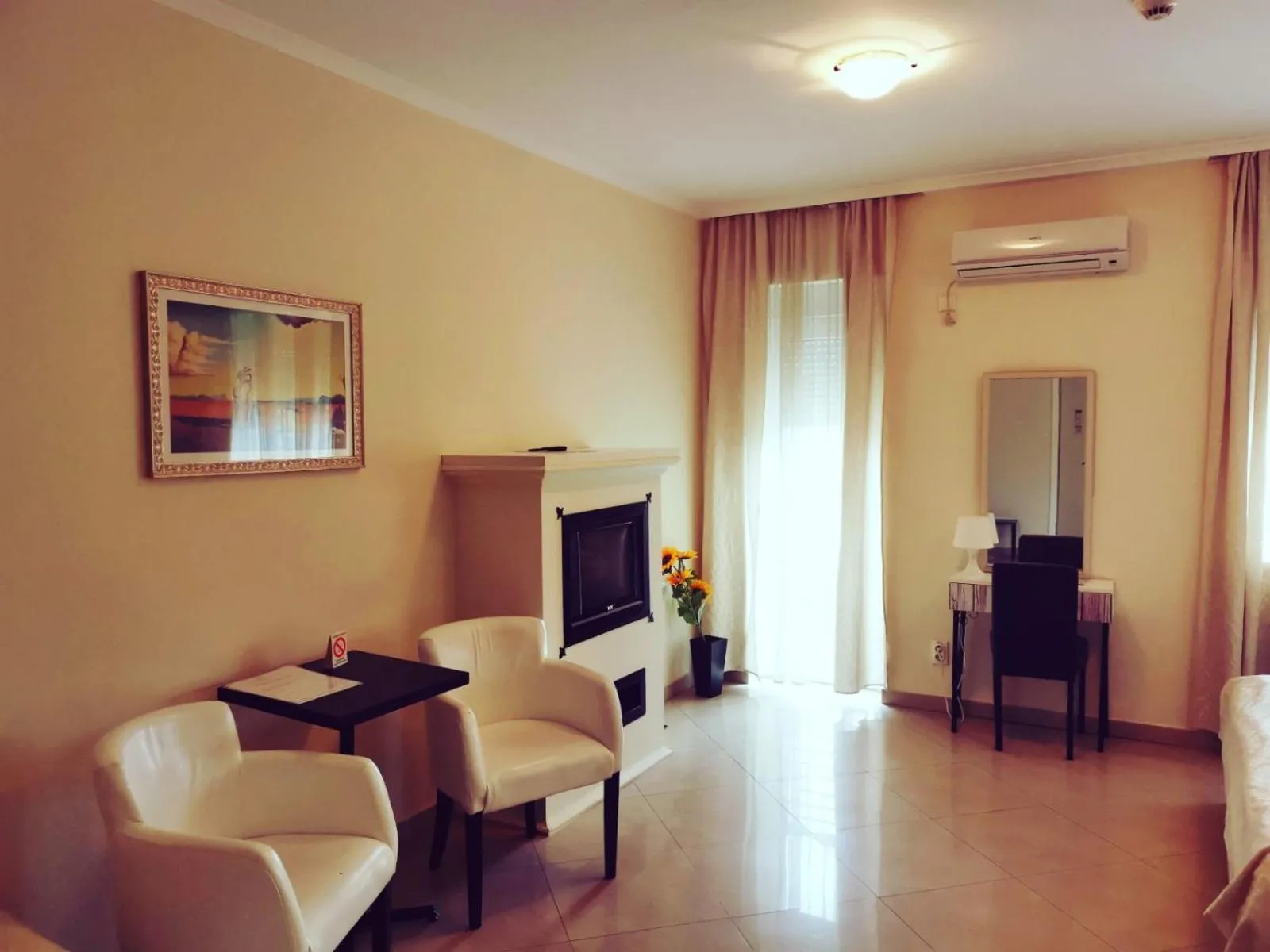 TV and multimedia in Garni Hotel Dash