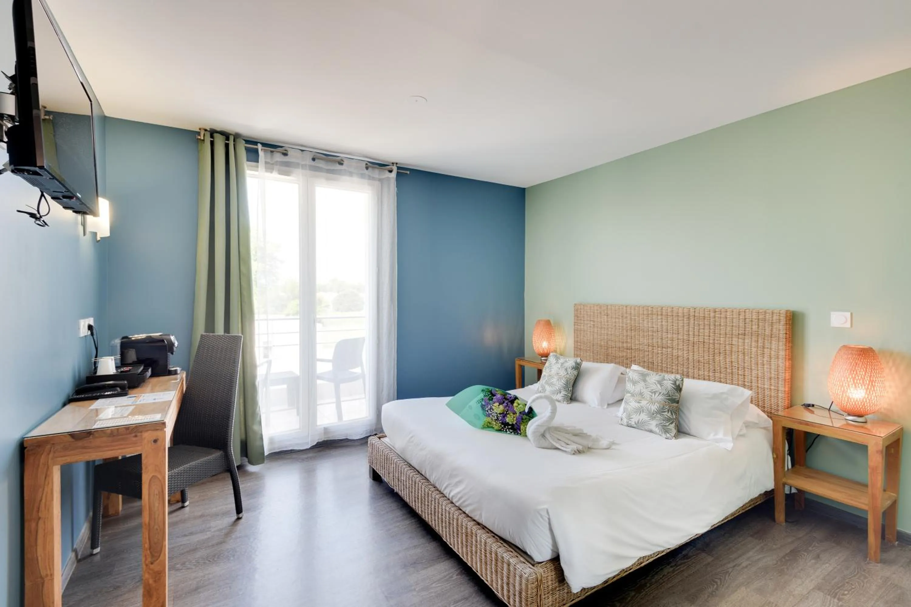 Photo of the whole room, Bed in Kyriad Perpignan Sud