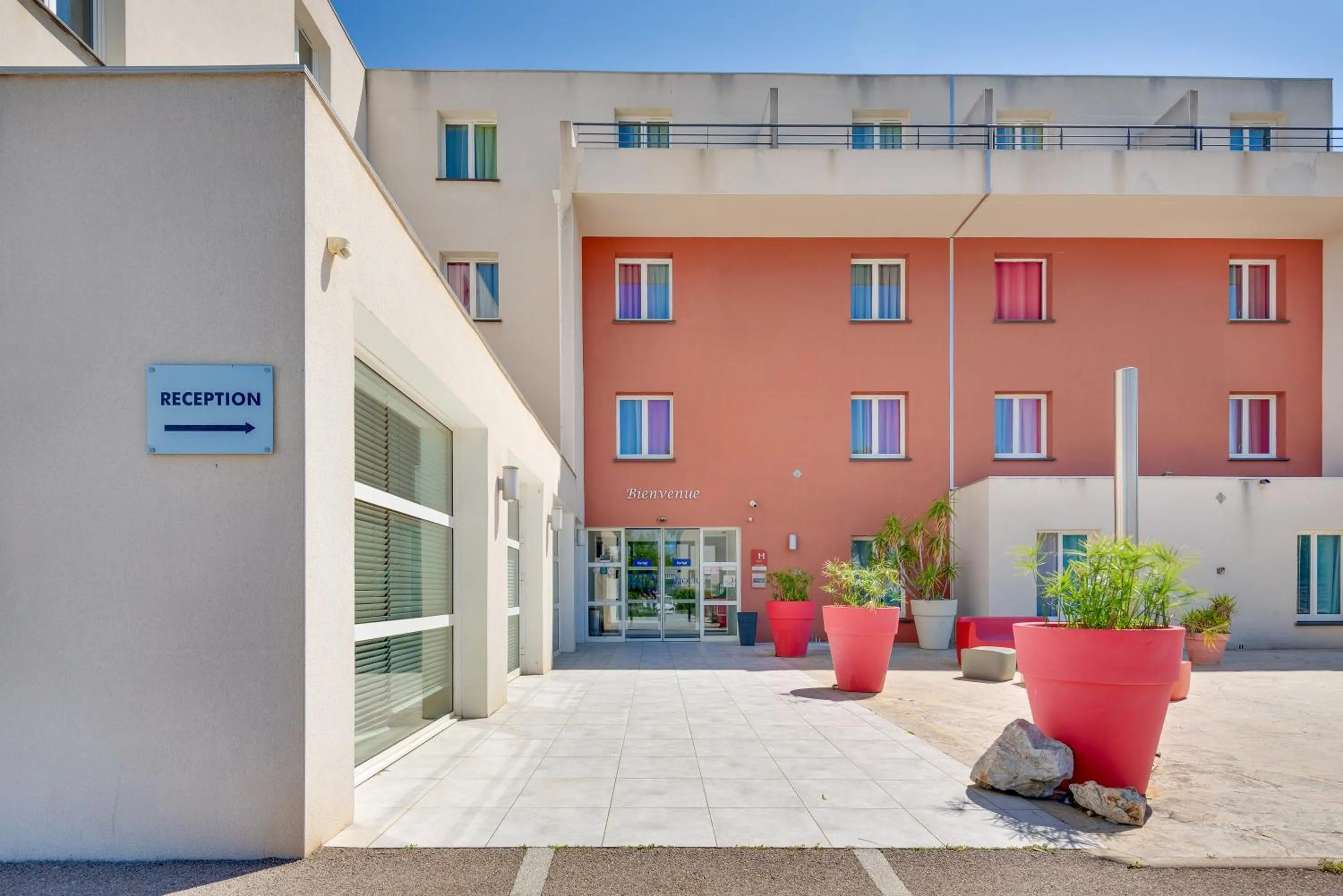 Balcony/Terrace in Kyriad Perpignan Sud
