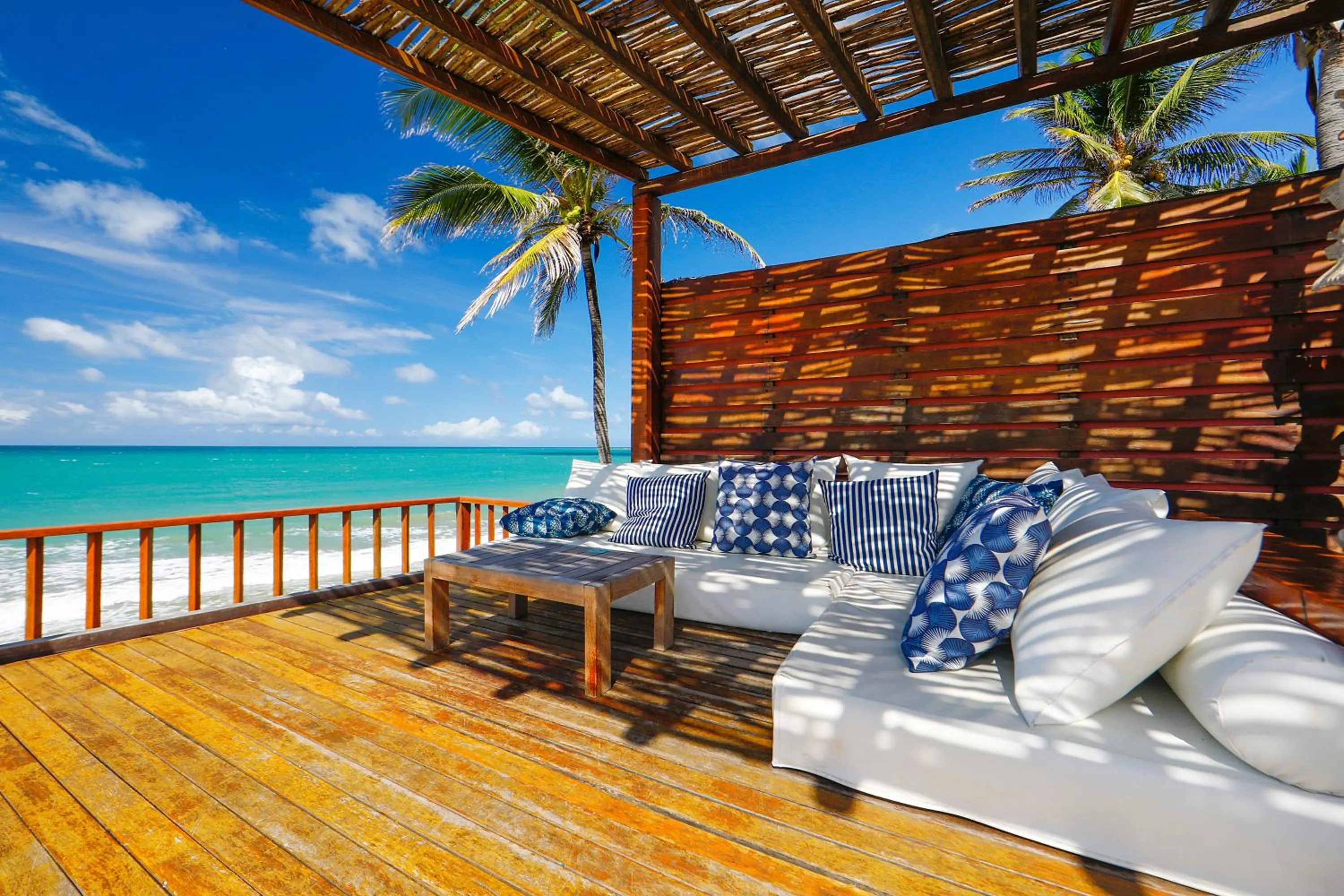 Seating area in Manary Praia Hotel