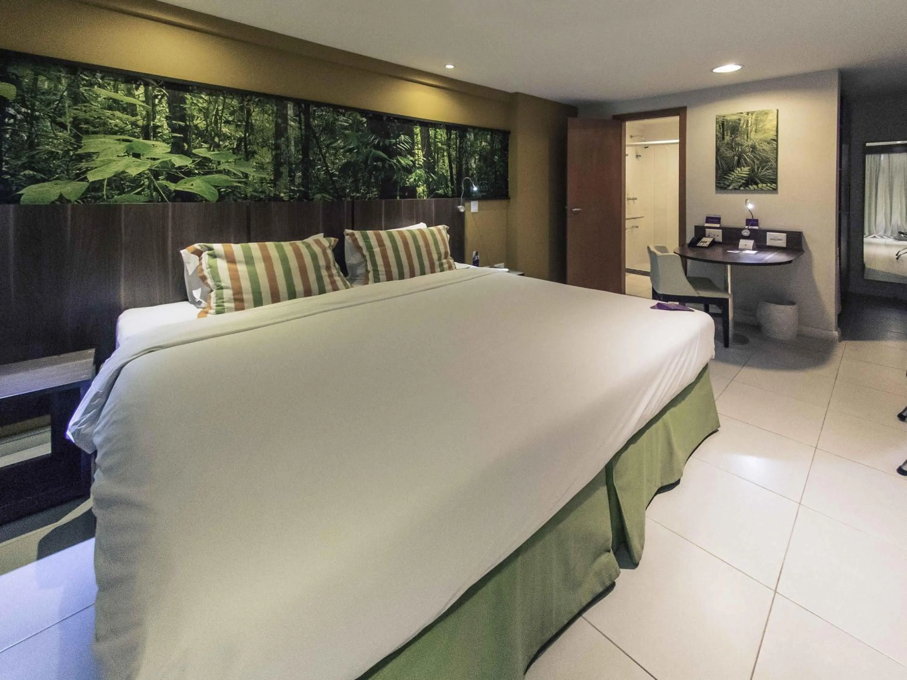 Bedroom, Bed in Mercure Rio de Janeiro Nova Iguaçu