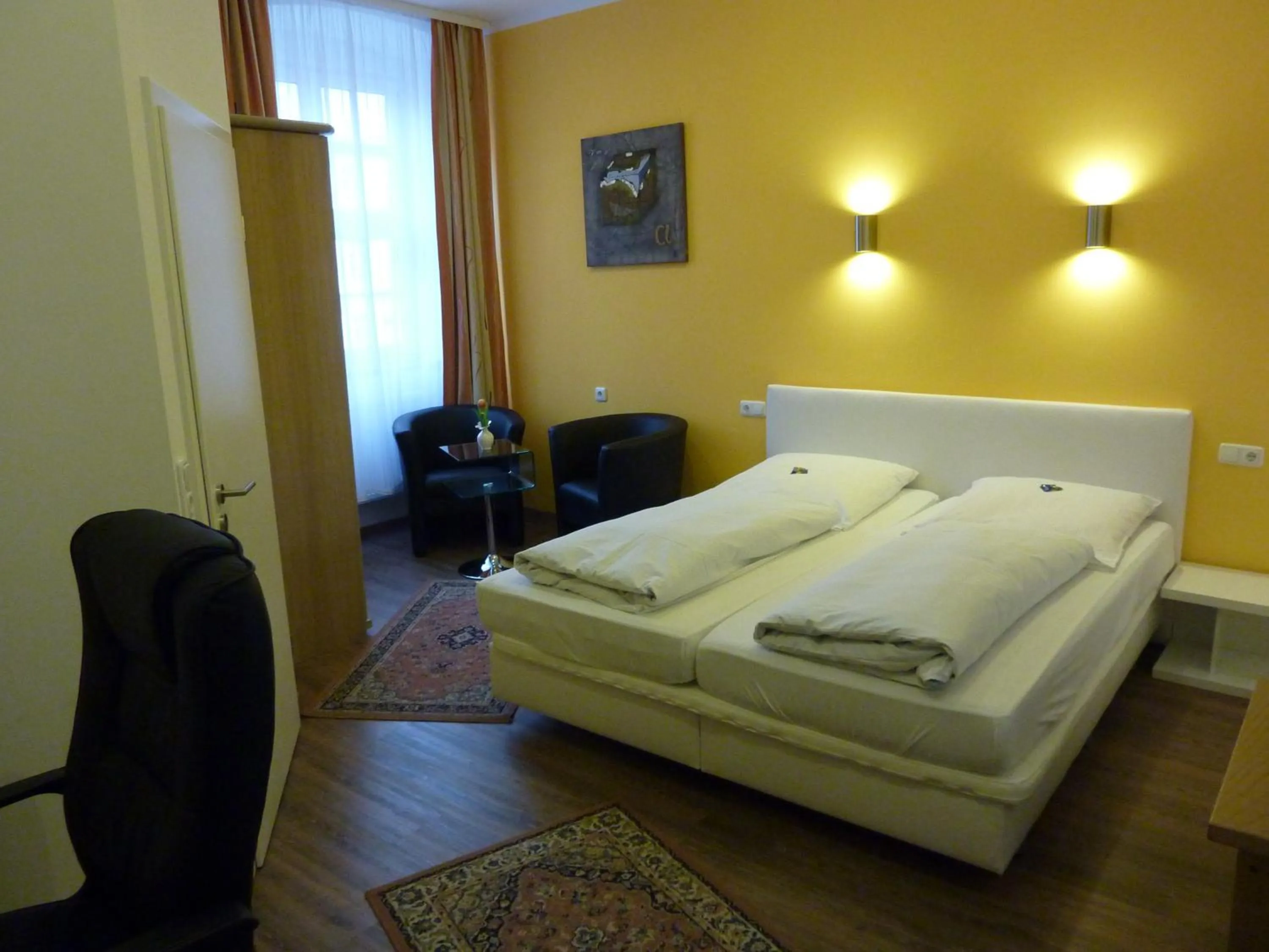 Photo of the whole room, Bed in Hotel Alte Post