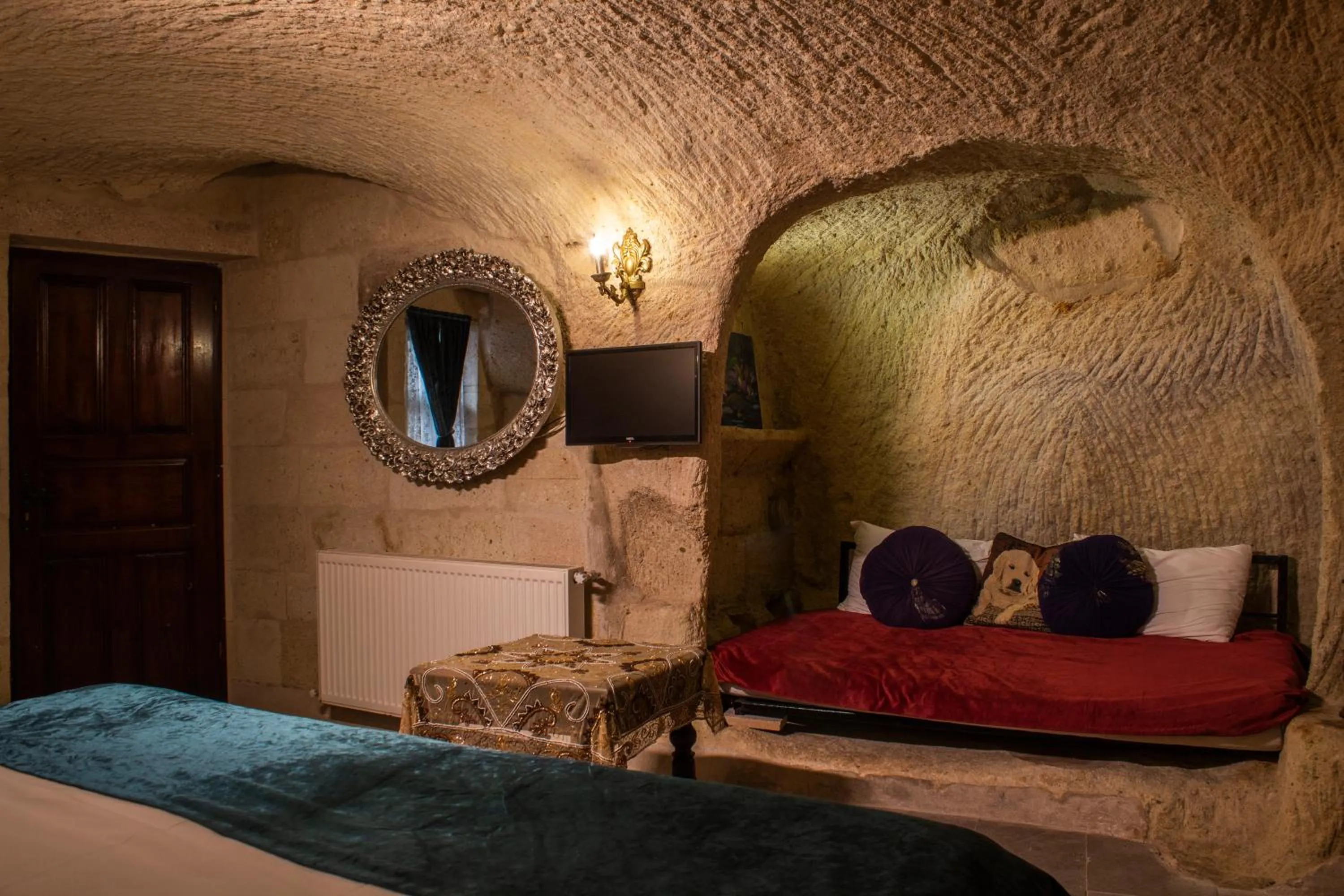 Seating area, Bed in Cave Art Hotel Cappadocia