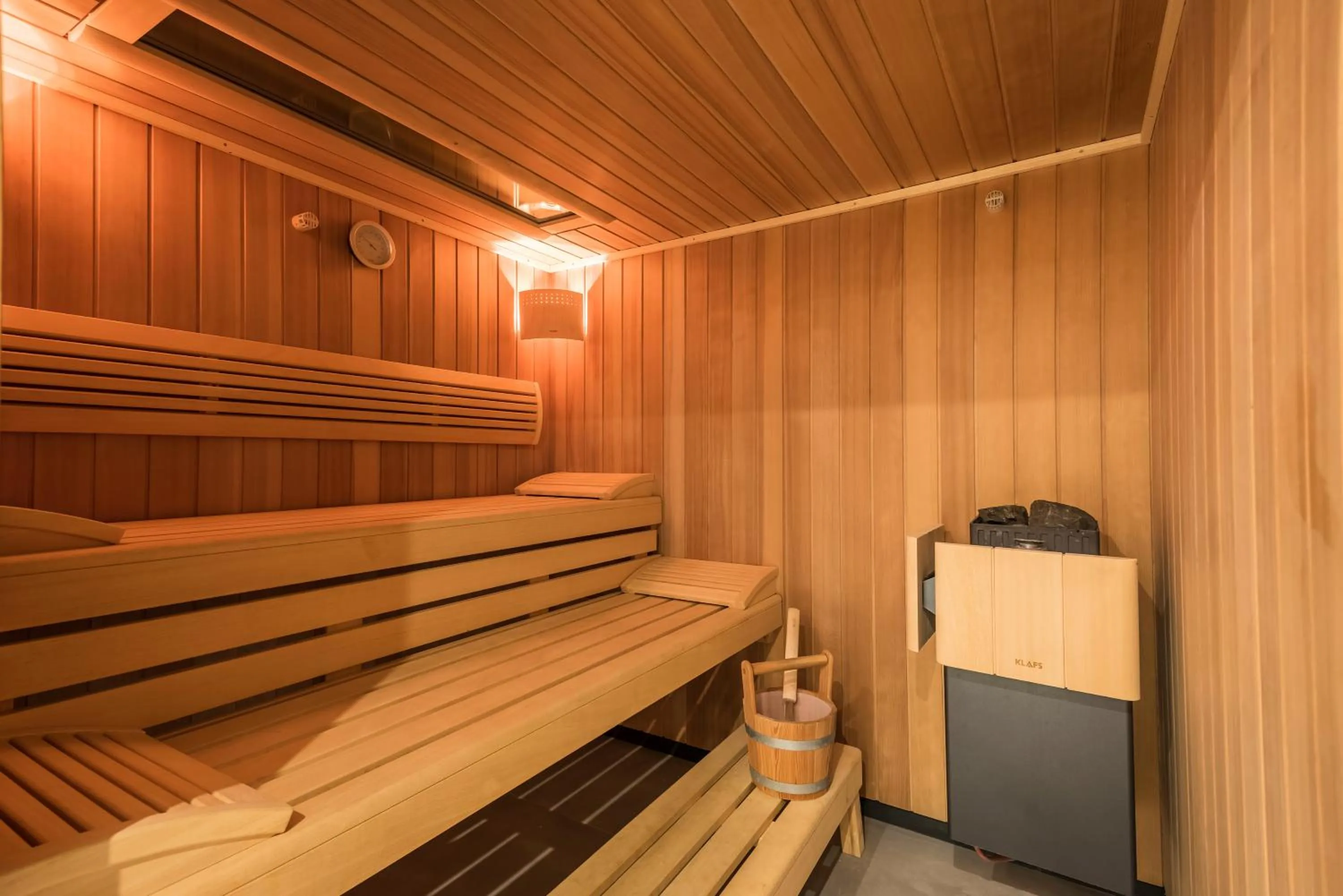 Area and facilities in Logis Hôtel Restaurant & Spa La Rochette