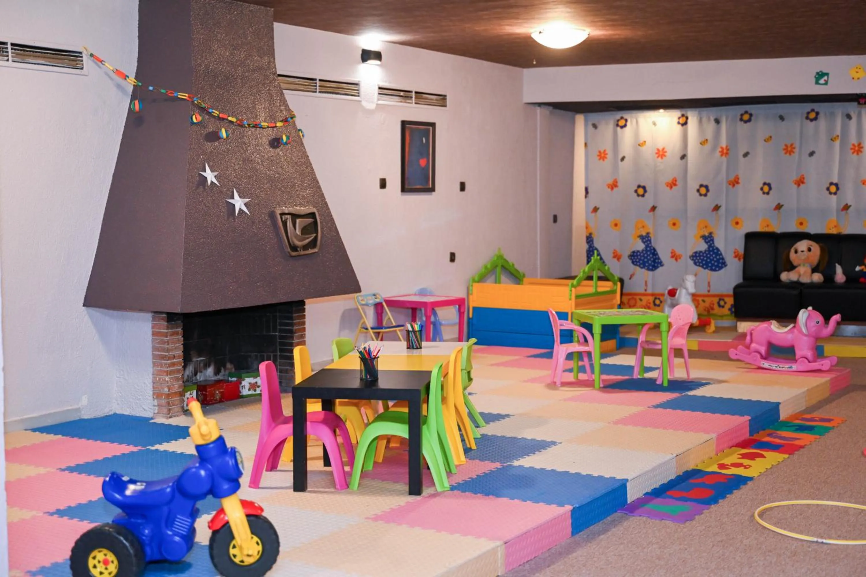 Kids's club in Hotel Borovets Edelweiss