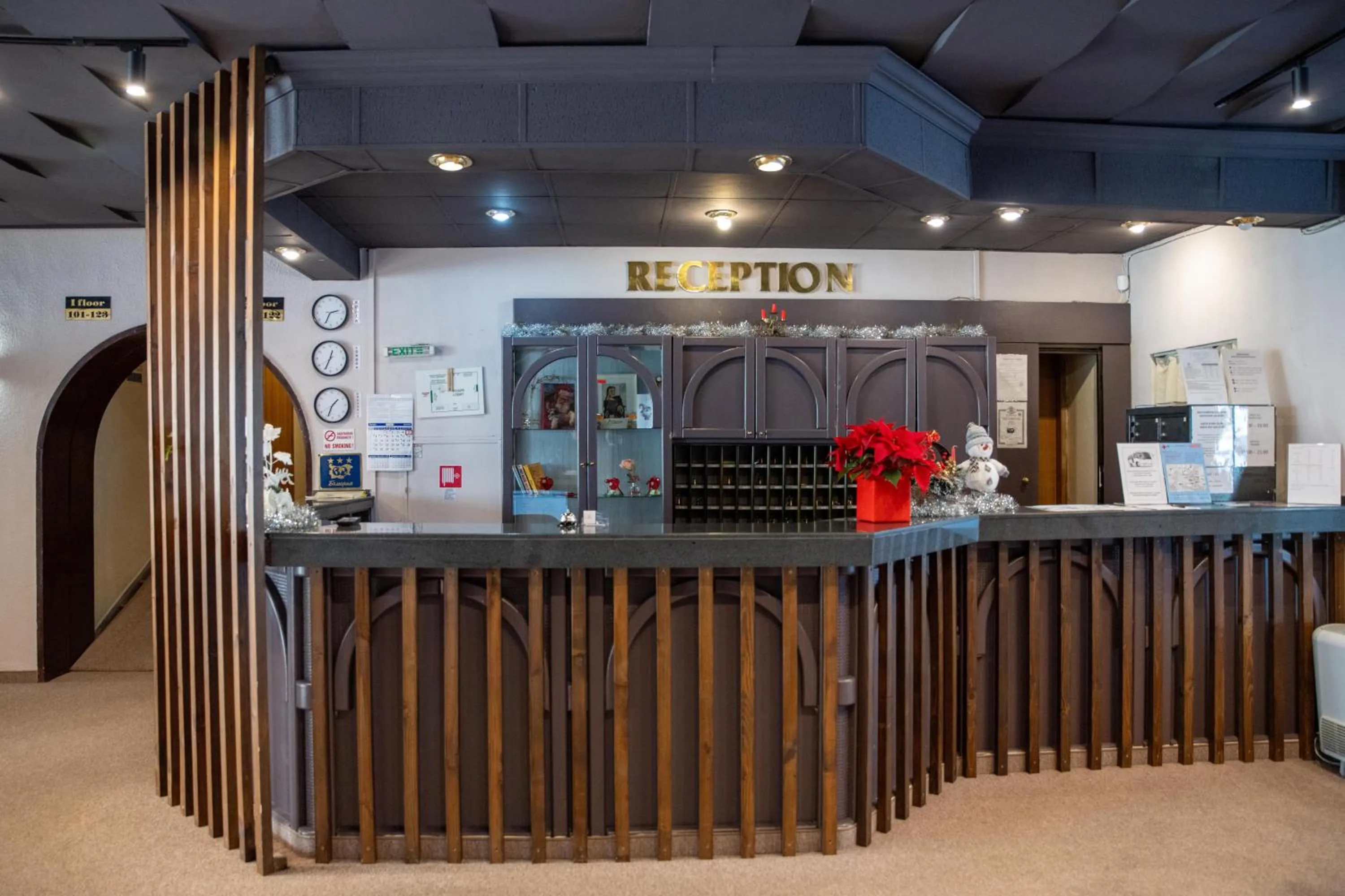 Lobby or reception in Hotel Borovets Edelweiss