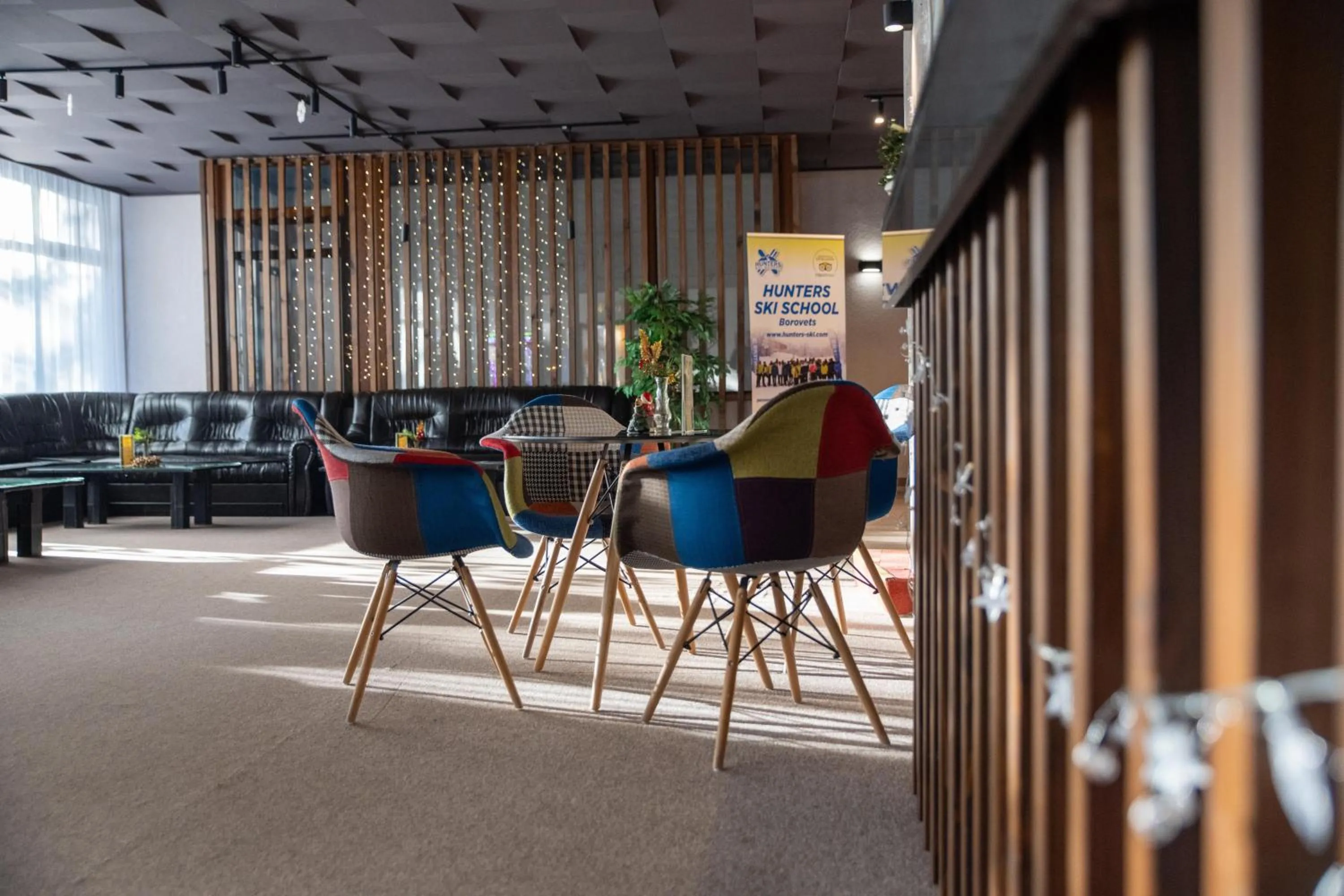 Lounge or bar in Hotel Borovets Edelweiss