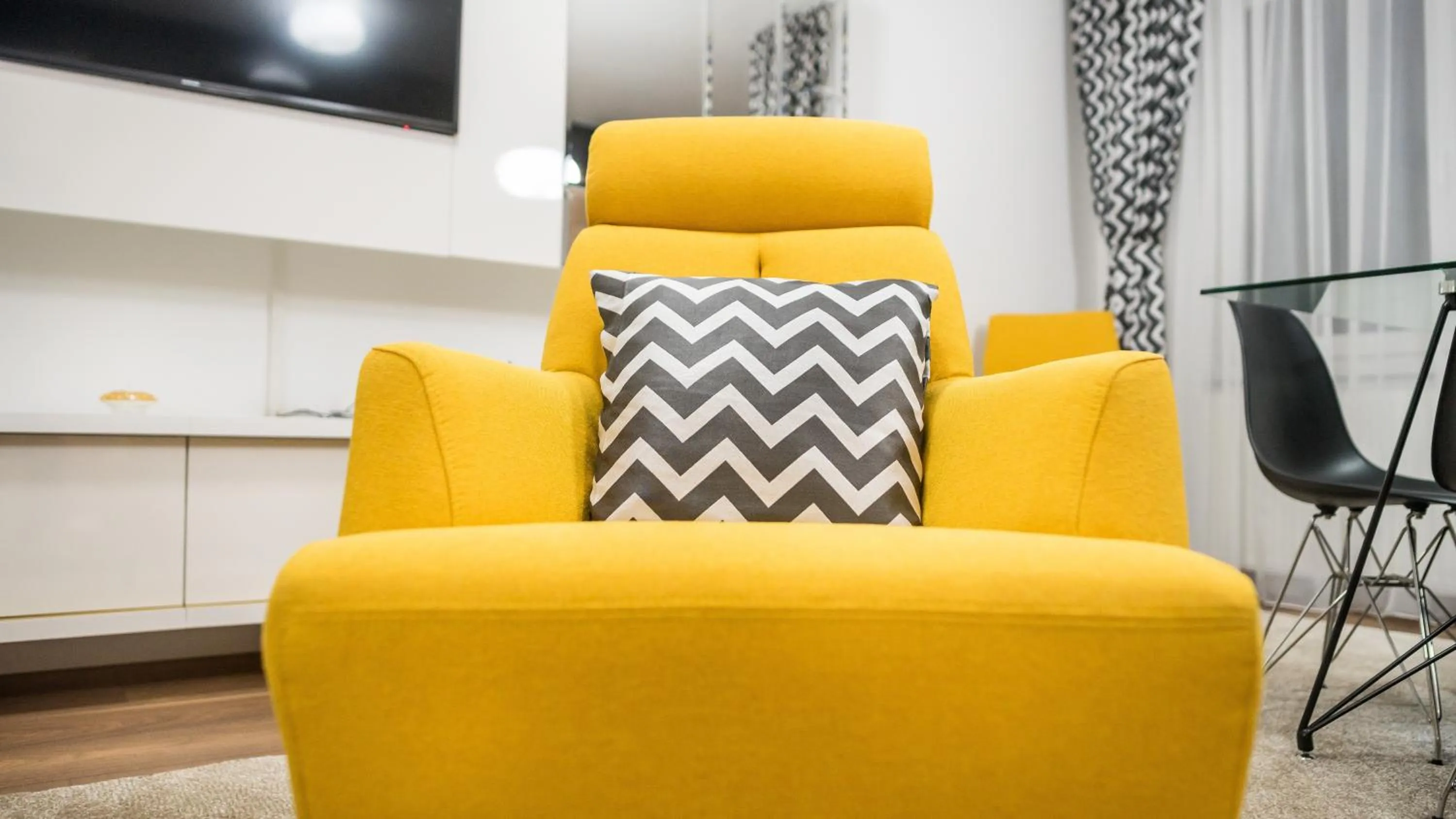 Seating area in Dumbrava Residence