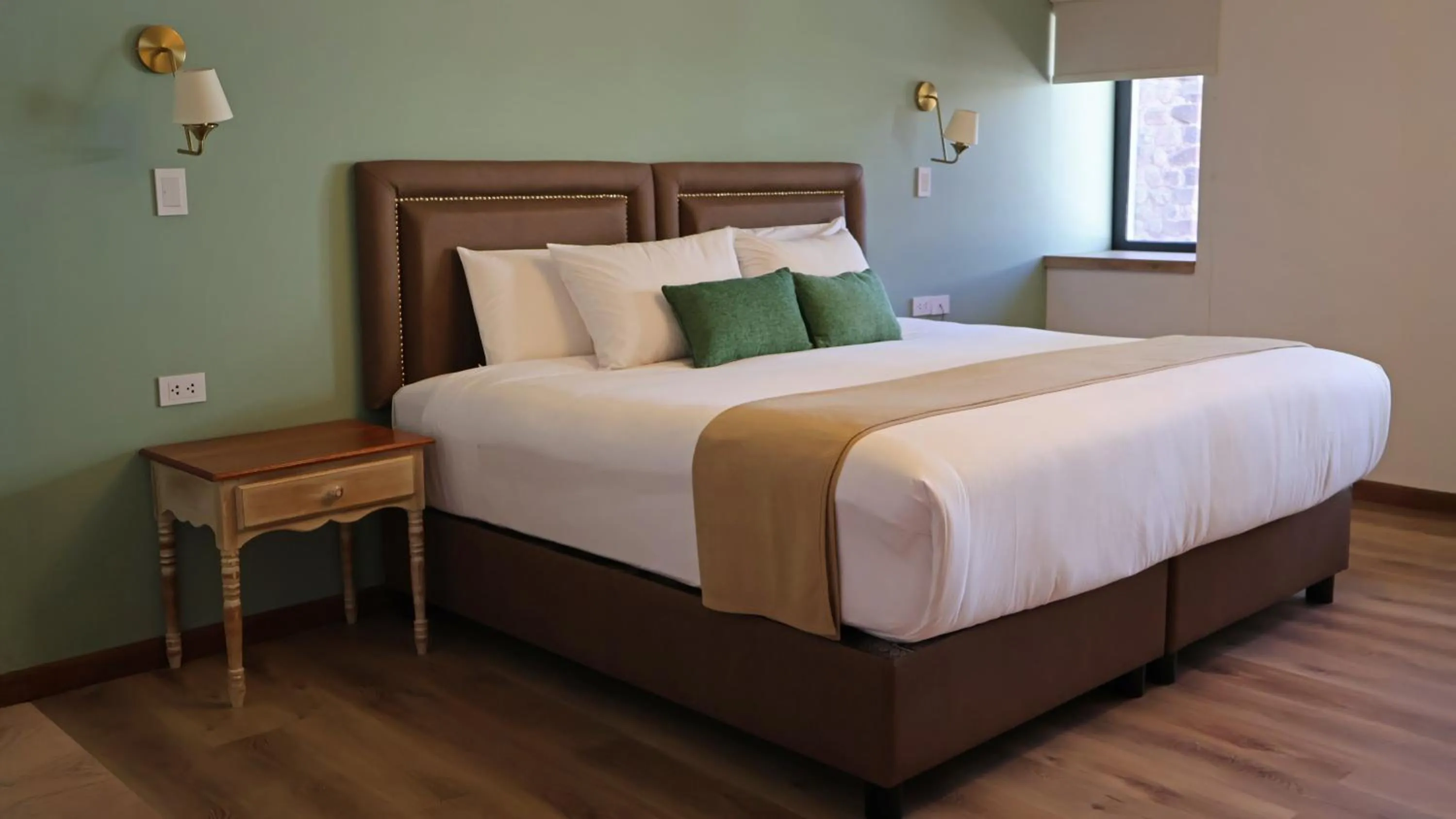 Bed in Hotel Monasterio San Pedro