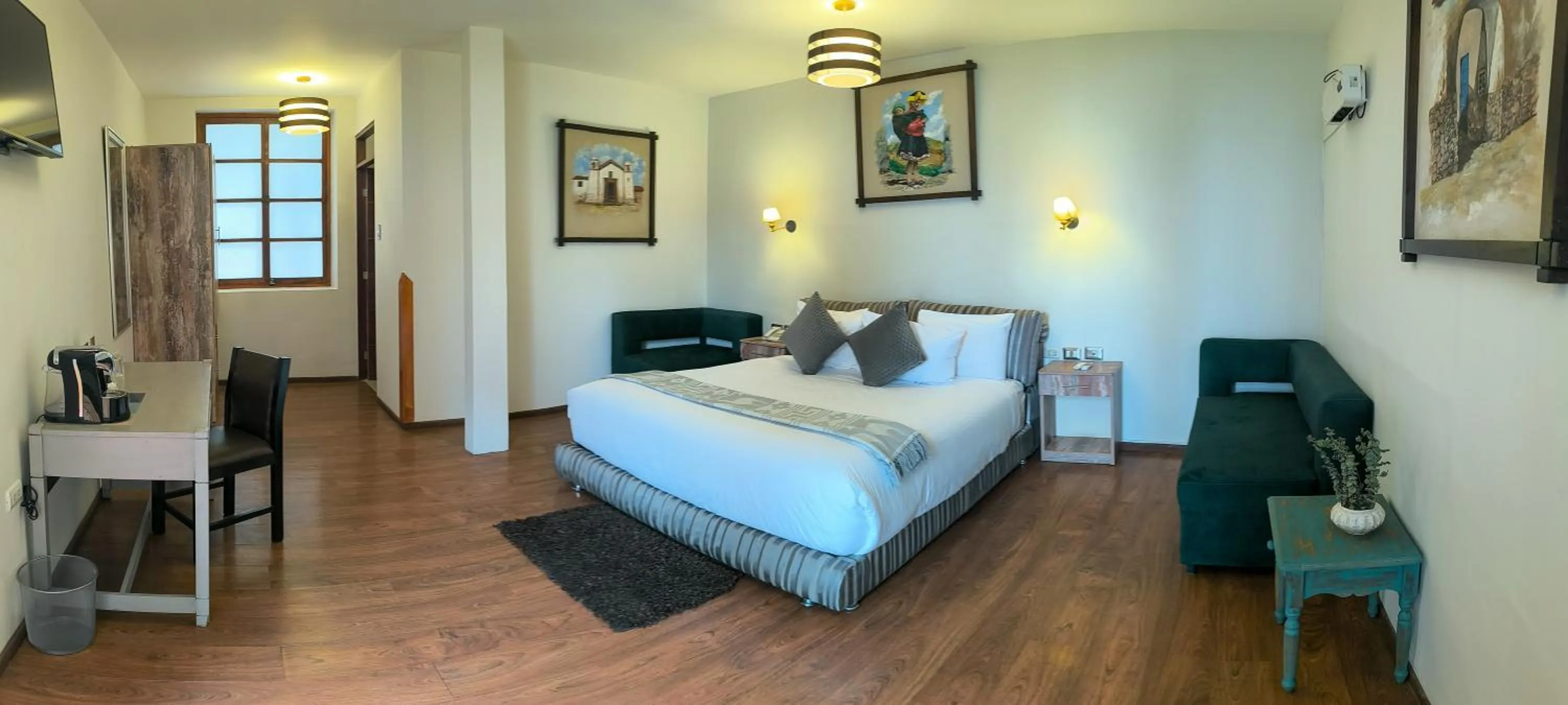 Property building, Bed in Hotel Monasterio San Pedro