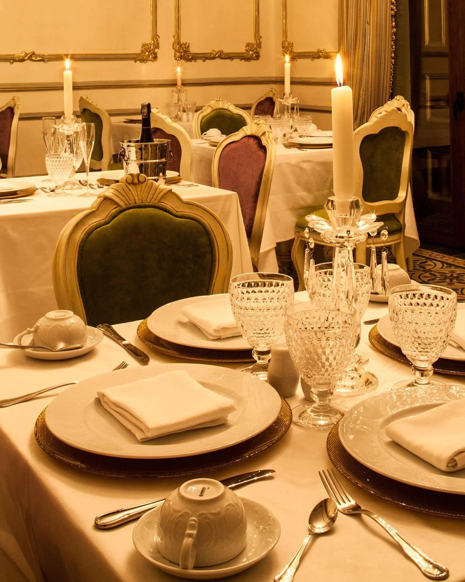 Restaurant/places to eat in The Orchids