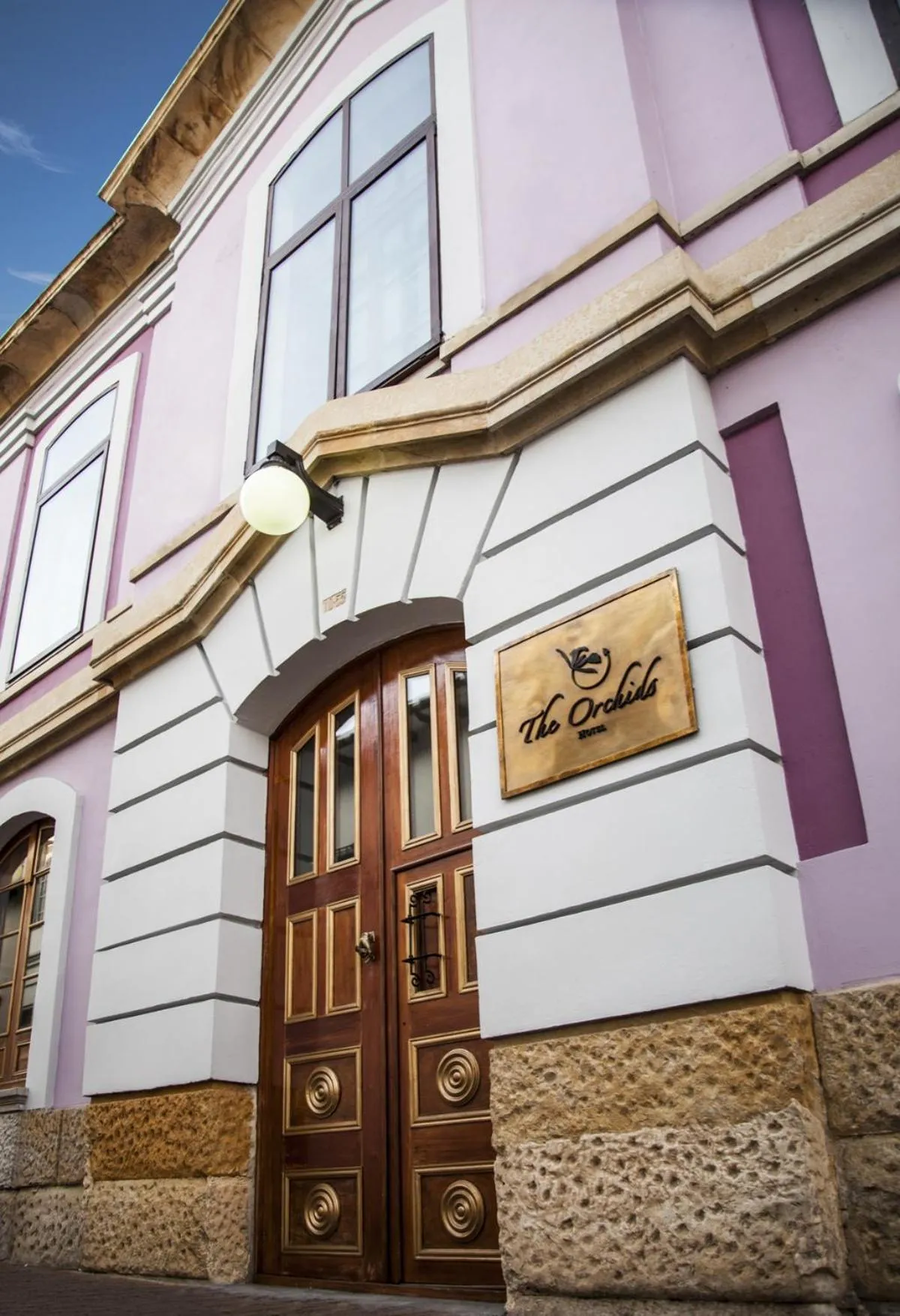 Facade/entrance in The Orchids