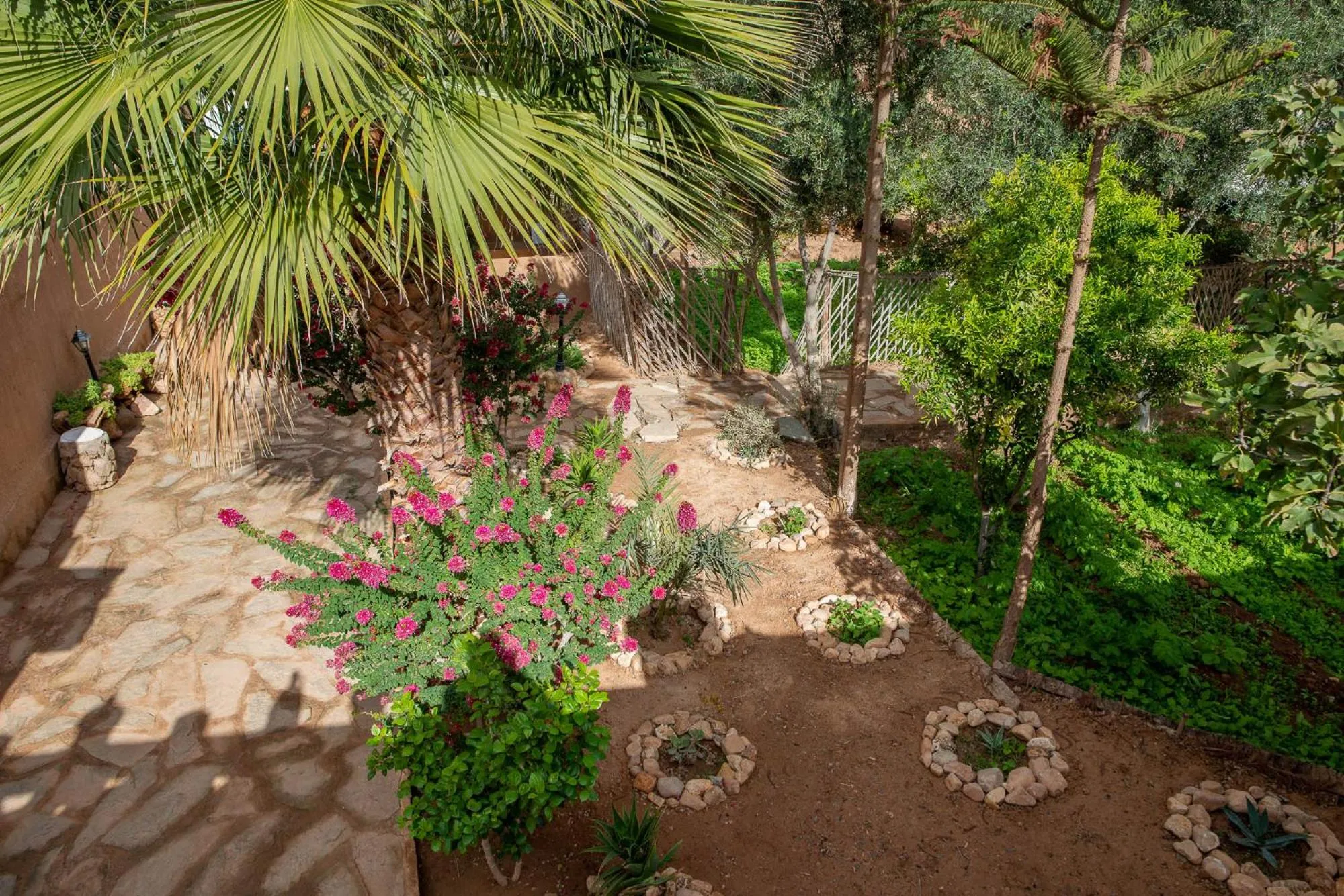 Garden in Maison Nomades