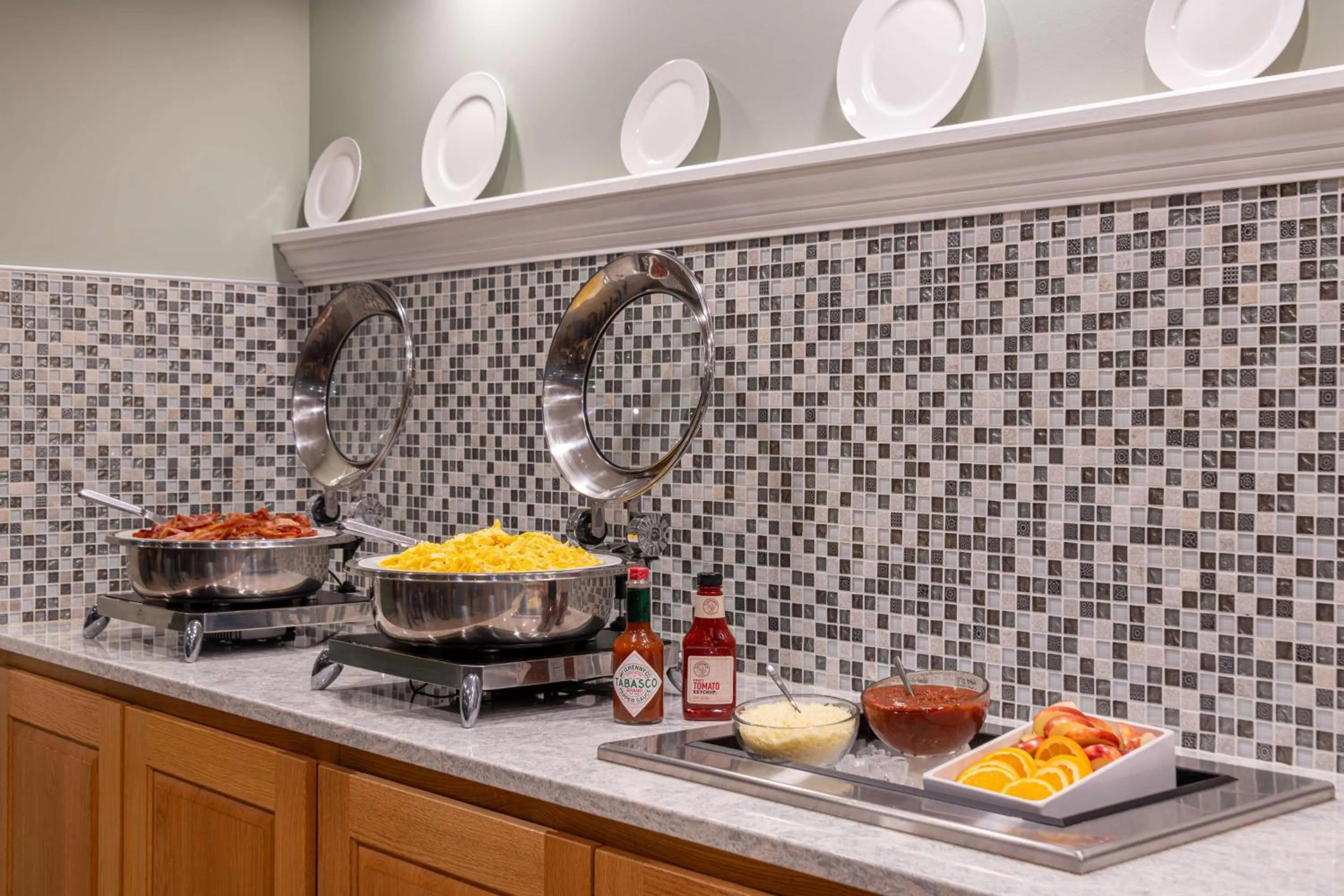 Breakfast in Best Western Plus Waterbury - Stowe