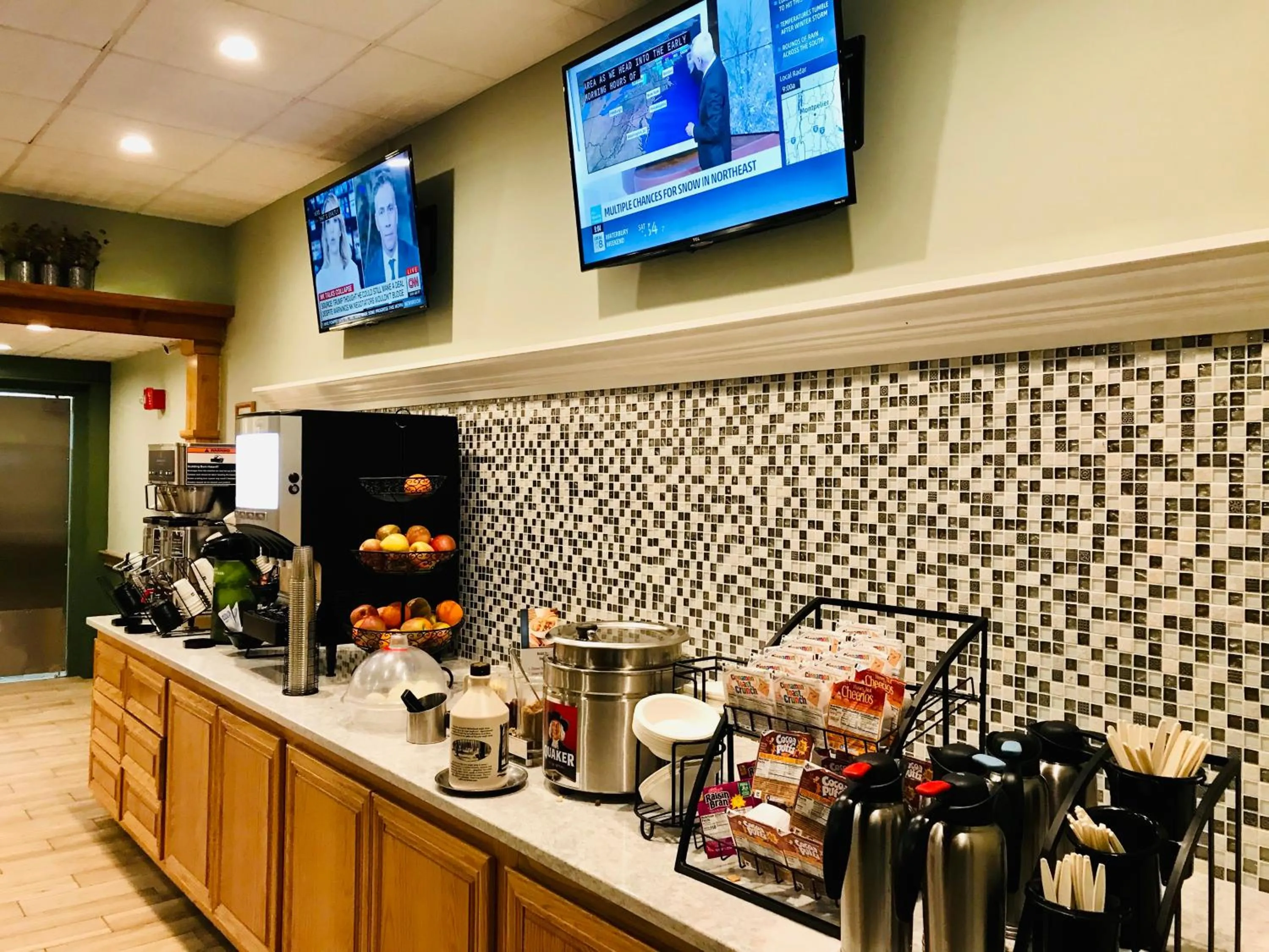 Restaurant/places to eat in Best Western Plus Waterbury - Stowe