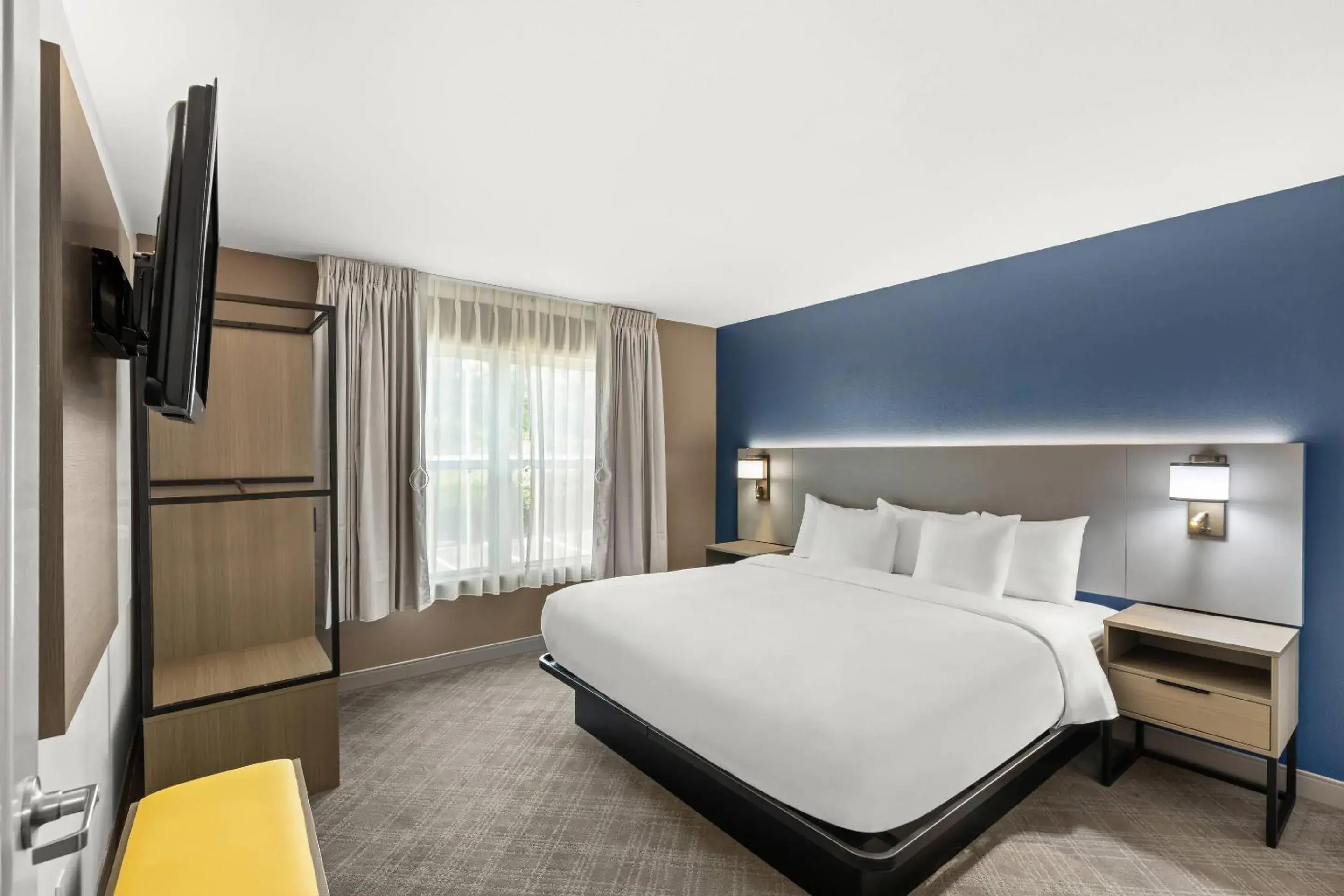 King Room - Non-Smoking in Comfort Inn & Suites Rome South King Room - Non-Smoking in Comfort Inn & Suites Rome South