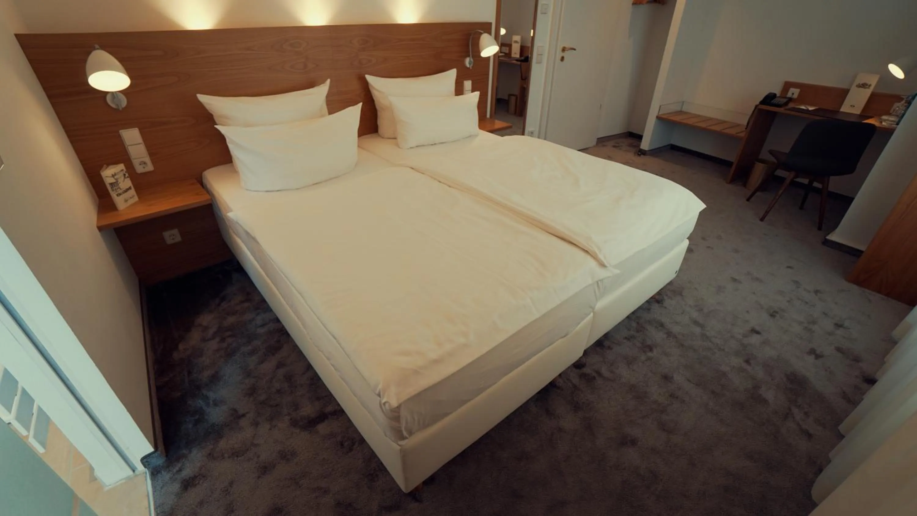 Bedroom, Bed in Hotel Adler Asperg