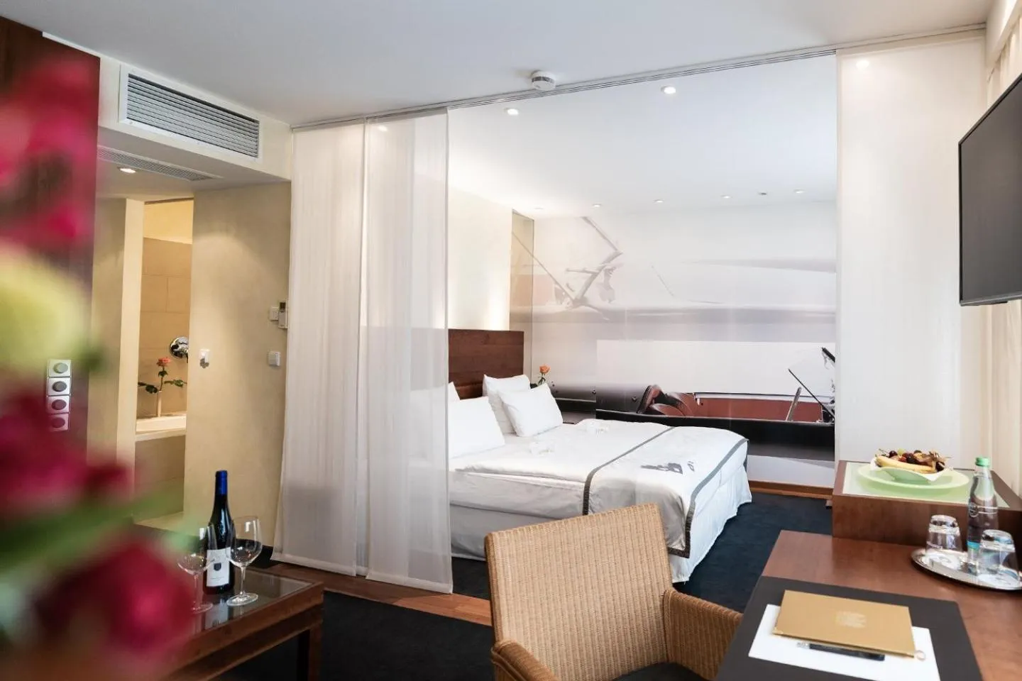 Bed in Hotel Adler Asperg