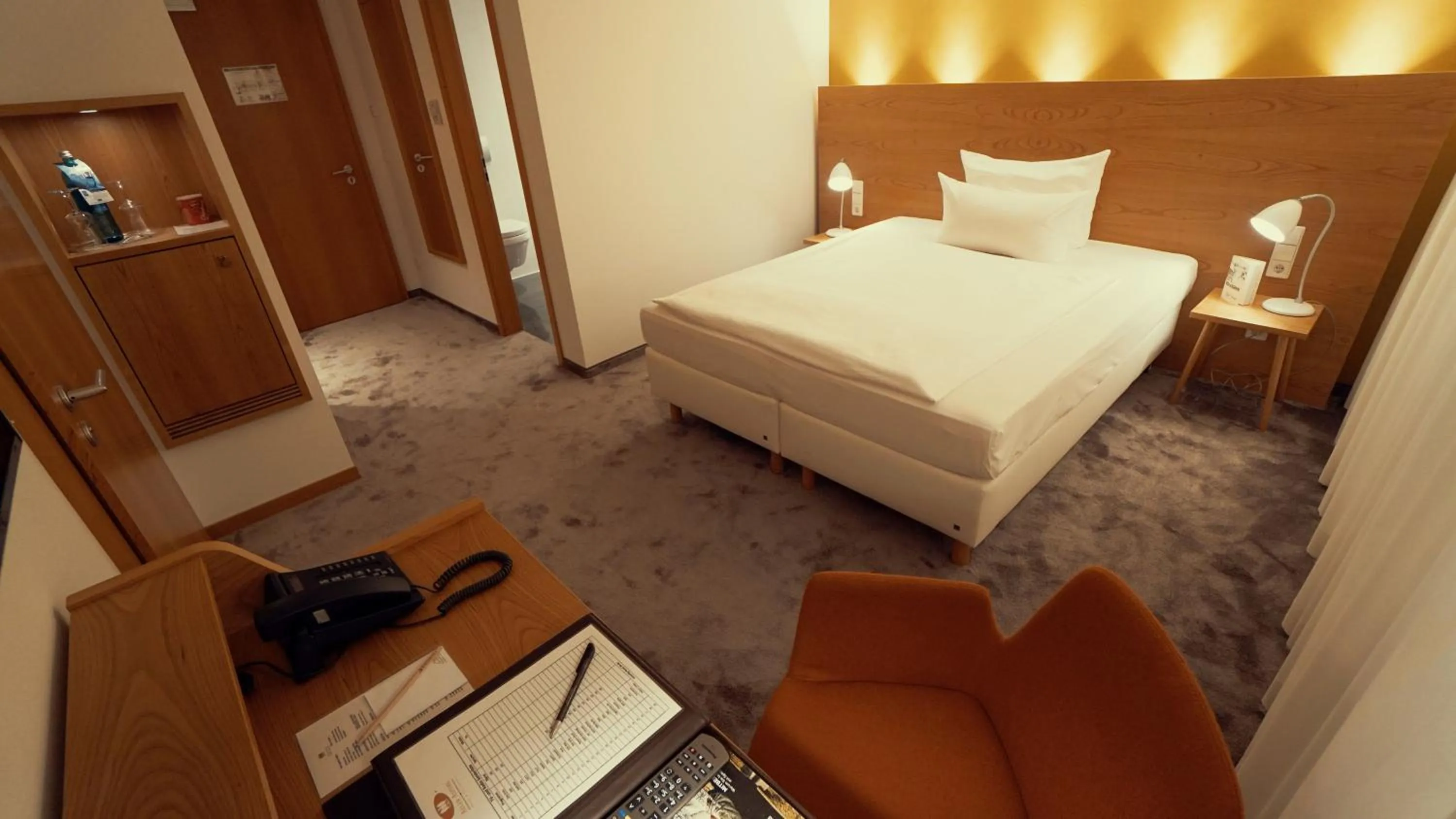 Photo of the whole room, Bed in Hotel Adler Asperg