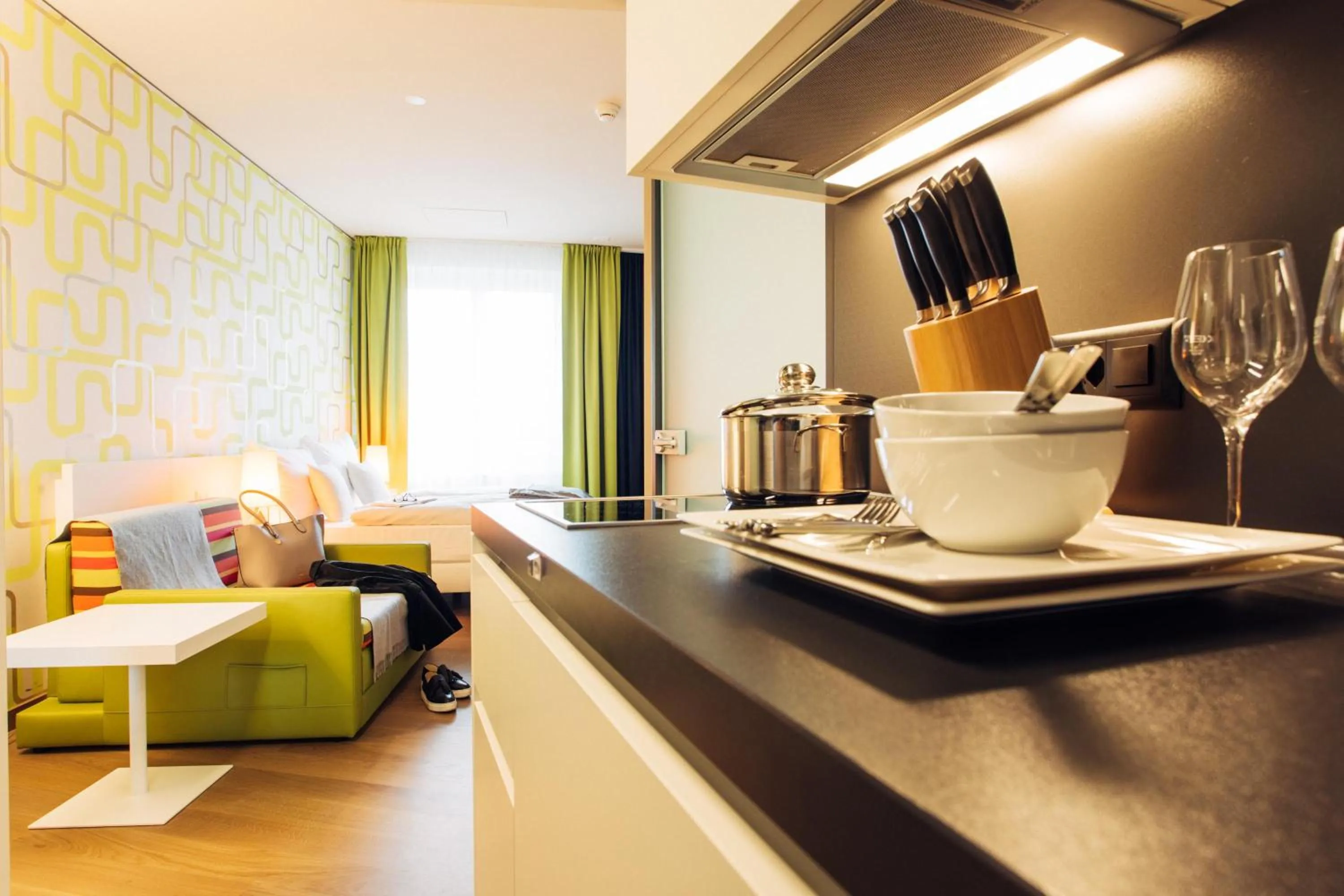 Photo of the whole room in harry's home Zürich-Wallisellen