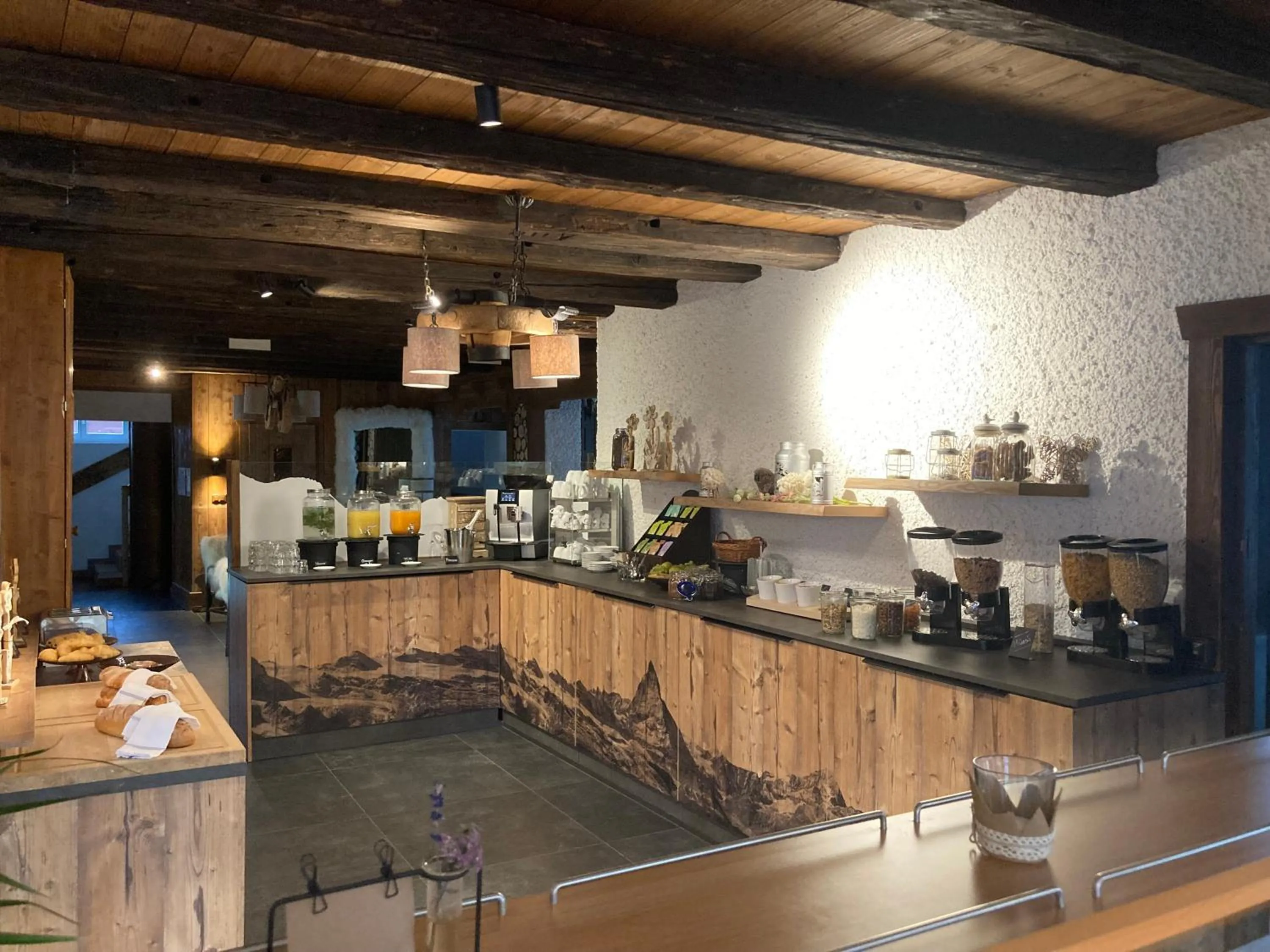 Breakfast in Lifestyle & Spa Hotel Grächerhof