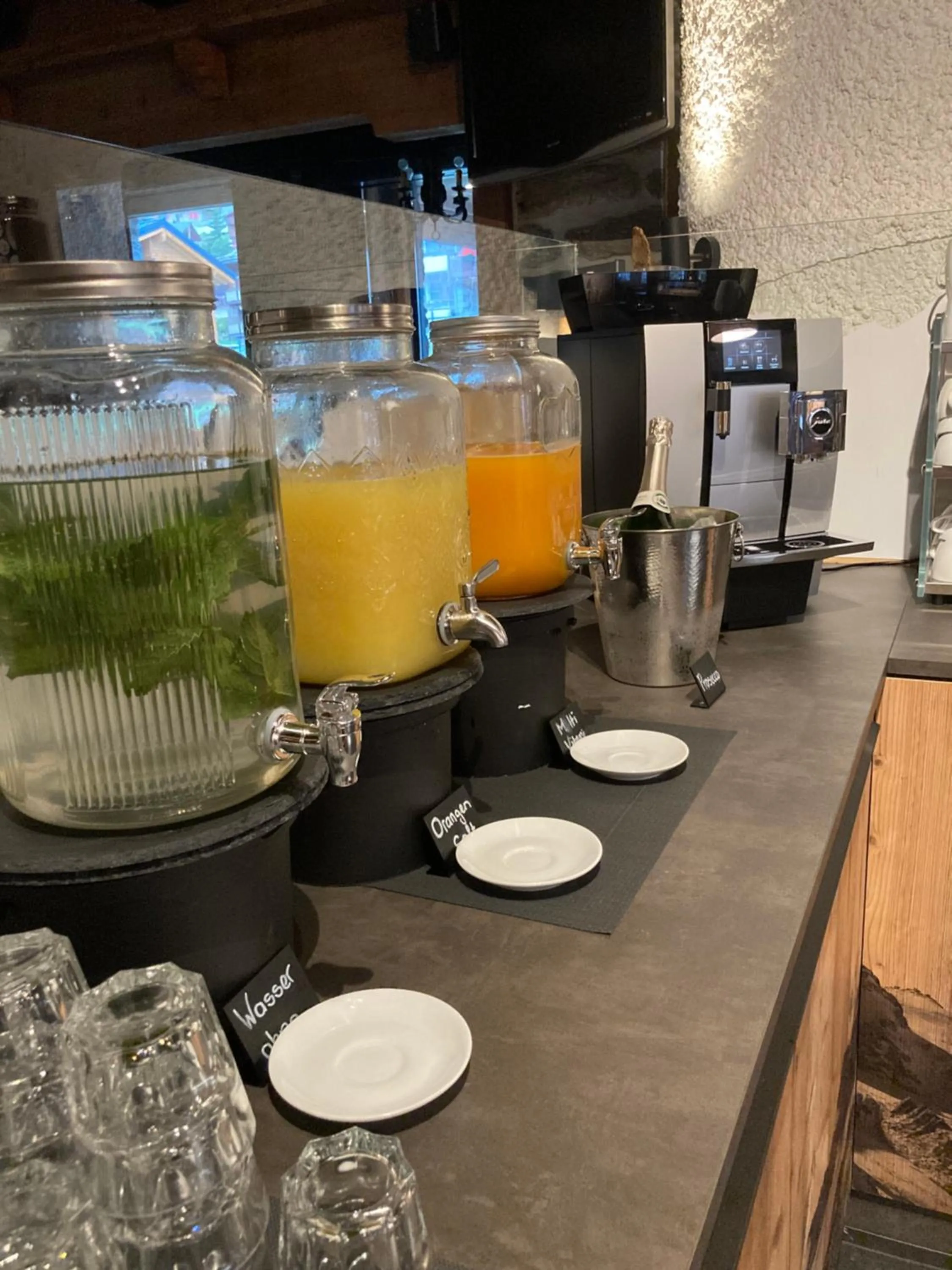 Breakfast in Lifestyle & Spa Hotel Grächerhof